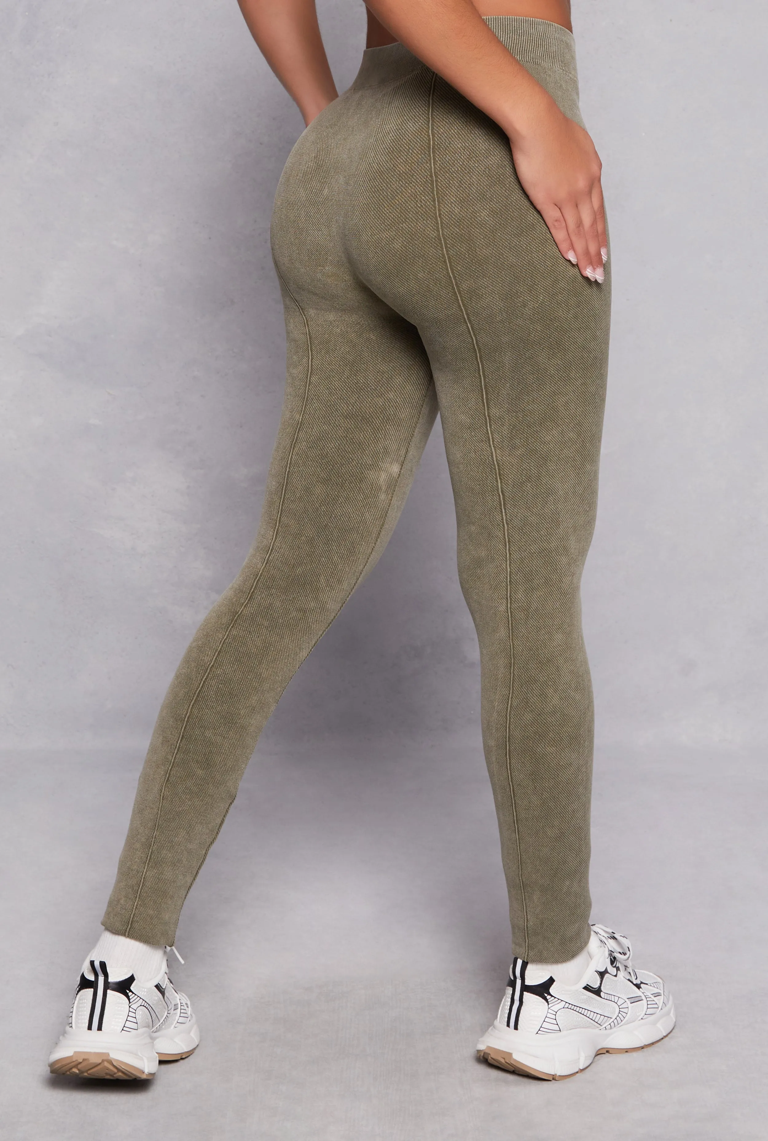 Seamless Ribbed Pintuck High Waist Leggings sold by Rainbow product image thumbnail 3