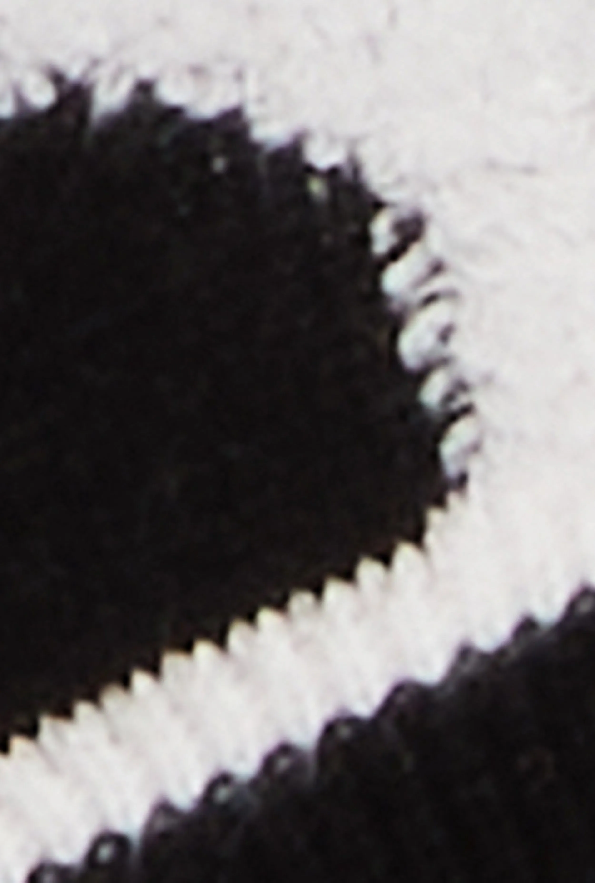 Daisy Tufted Knit Cropped Cardigan sold by Rainbow product image thumbnail 4