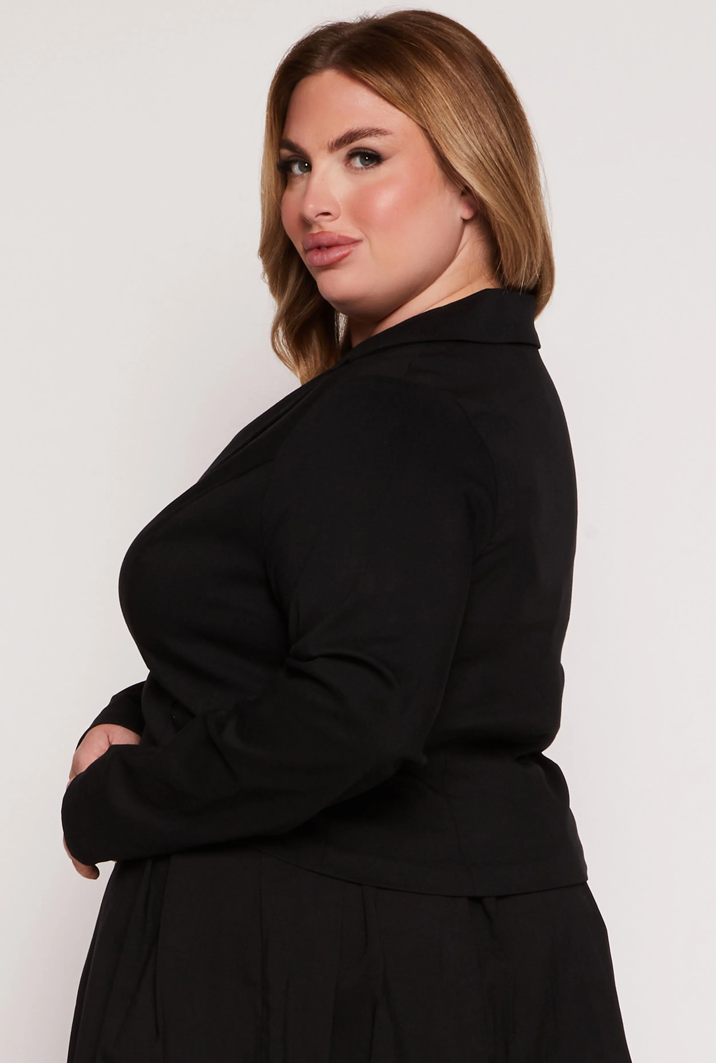 Plus Size Crepe Knit Single Button Blazer sold by Rainbow product image thumbnail 3