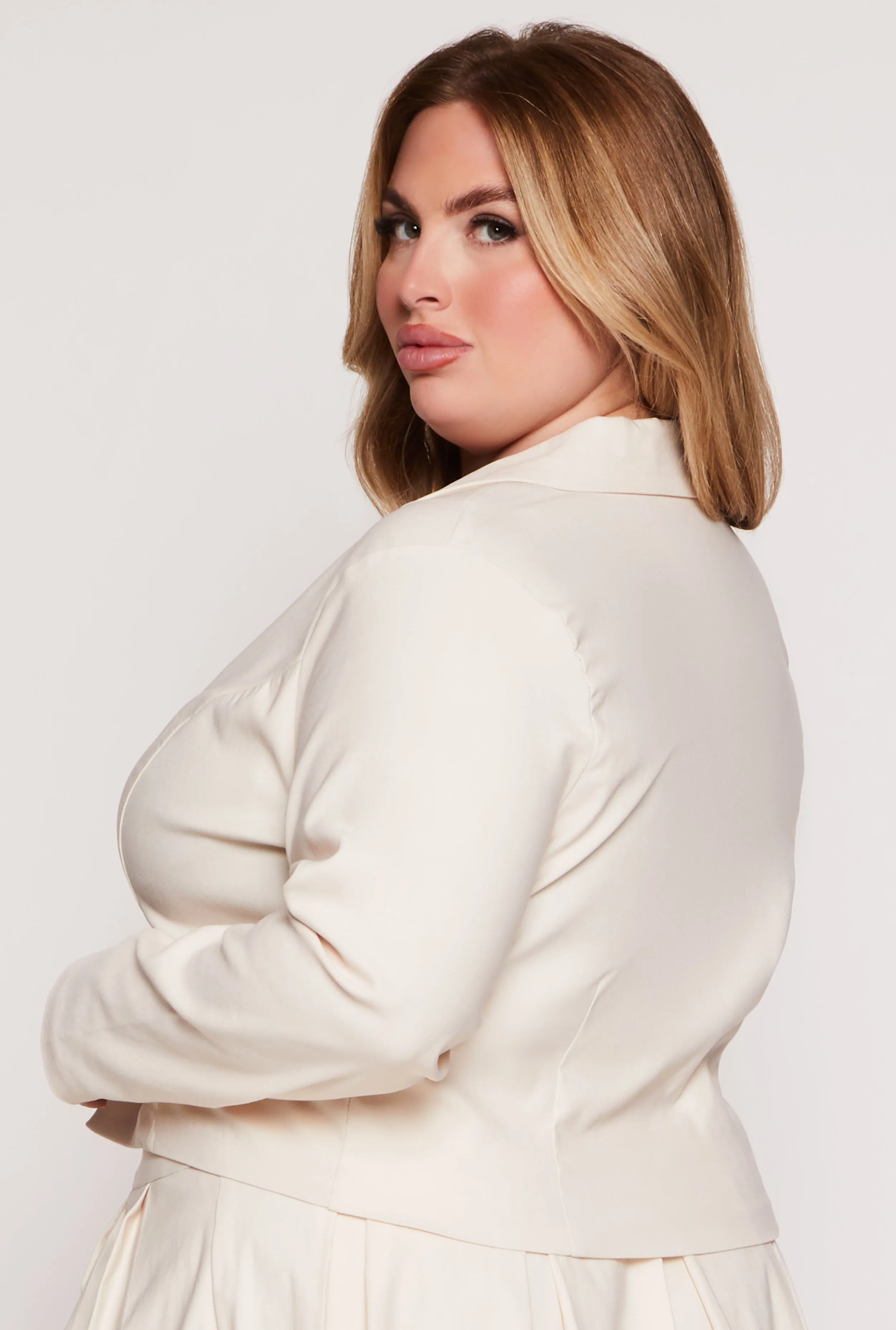 Plus Size Crepe Knit Single Button Blazer sold by Rainbow product image thumbnail 3
