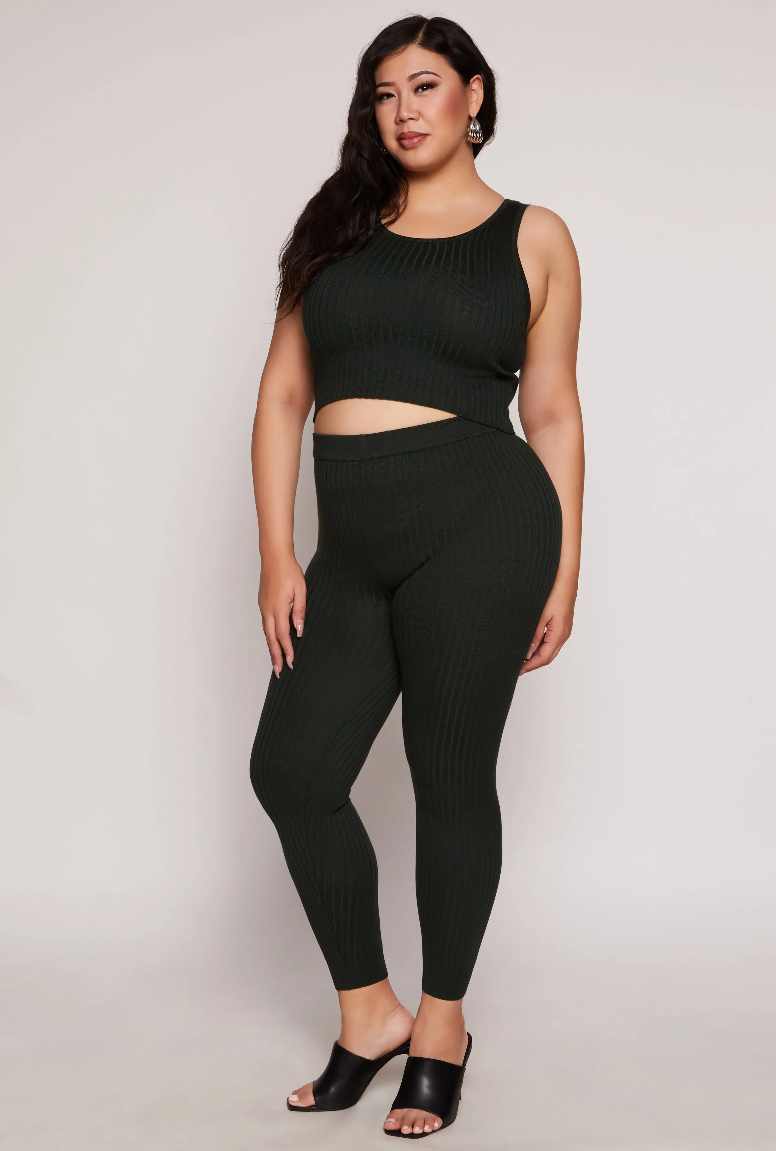 Plus Size Daisy Ribbed Knit Leggings sold by Rainbow