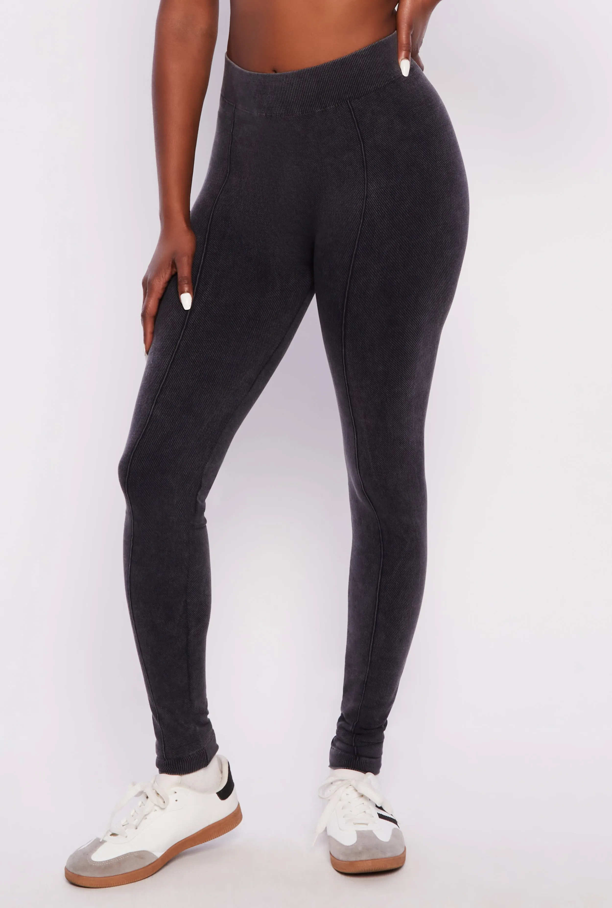 Seamless Ribbed Pintuck High Waist Leggings sold by Rainbow product image thumbnail 2