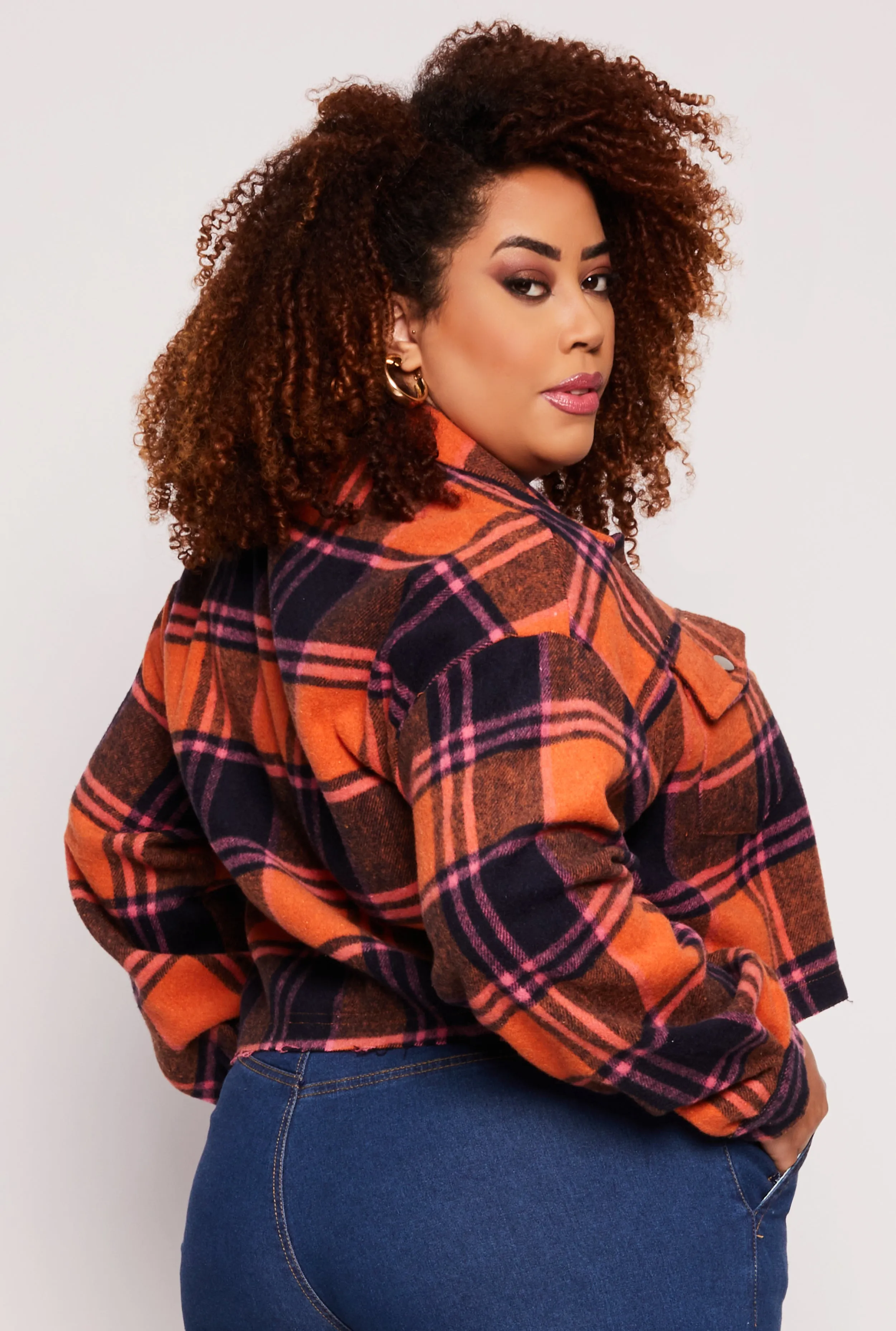 Plus Size Spoon Jeans Plaid Cropped Shacket sold by Rainbow product image thumbnail 3