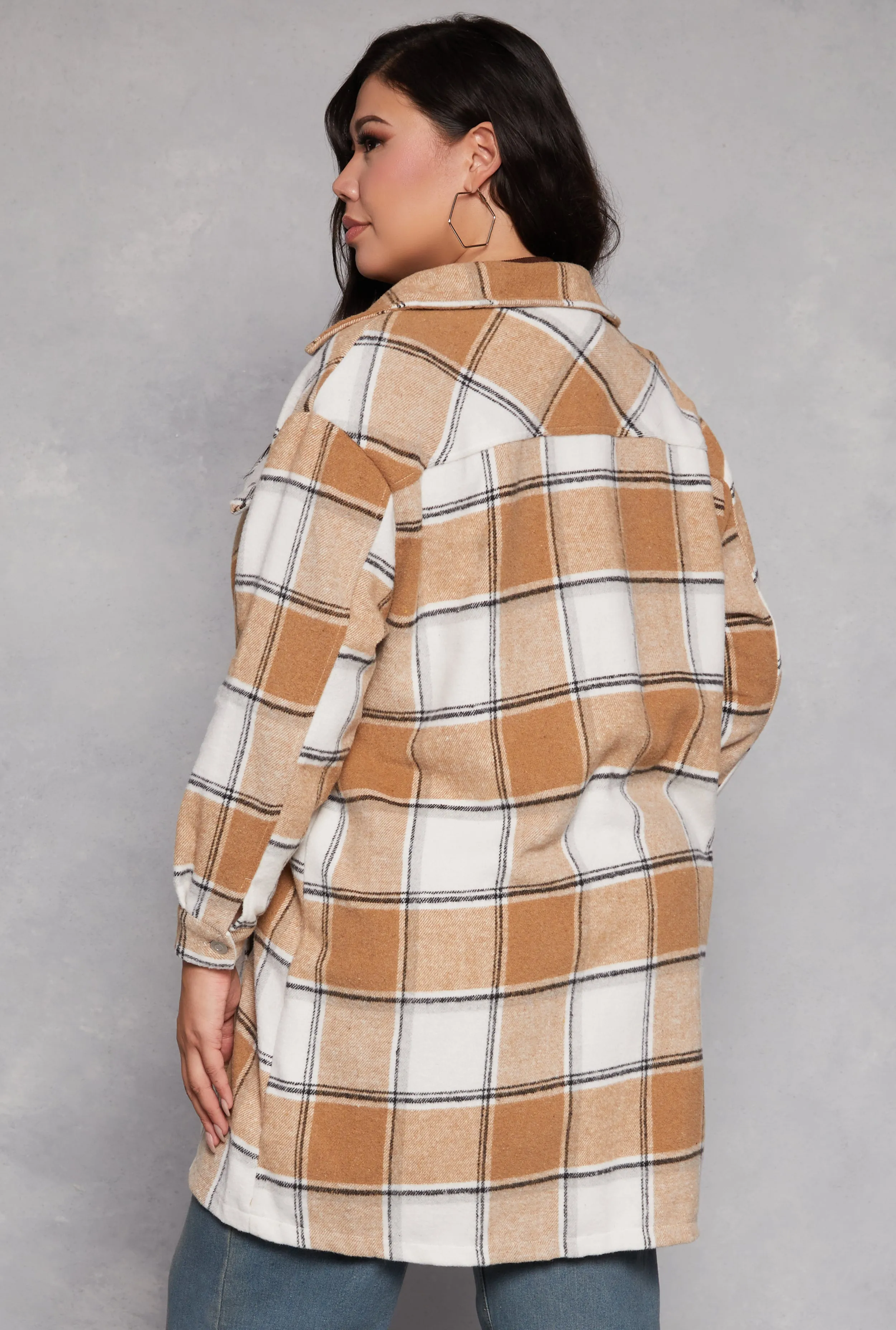 Plus Size Spoon Jeans Plaid Fleece Shacket sold by Rainbow product image thumbnail 3