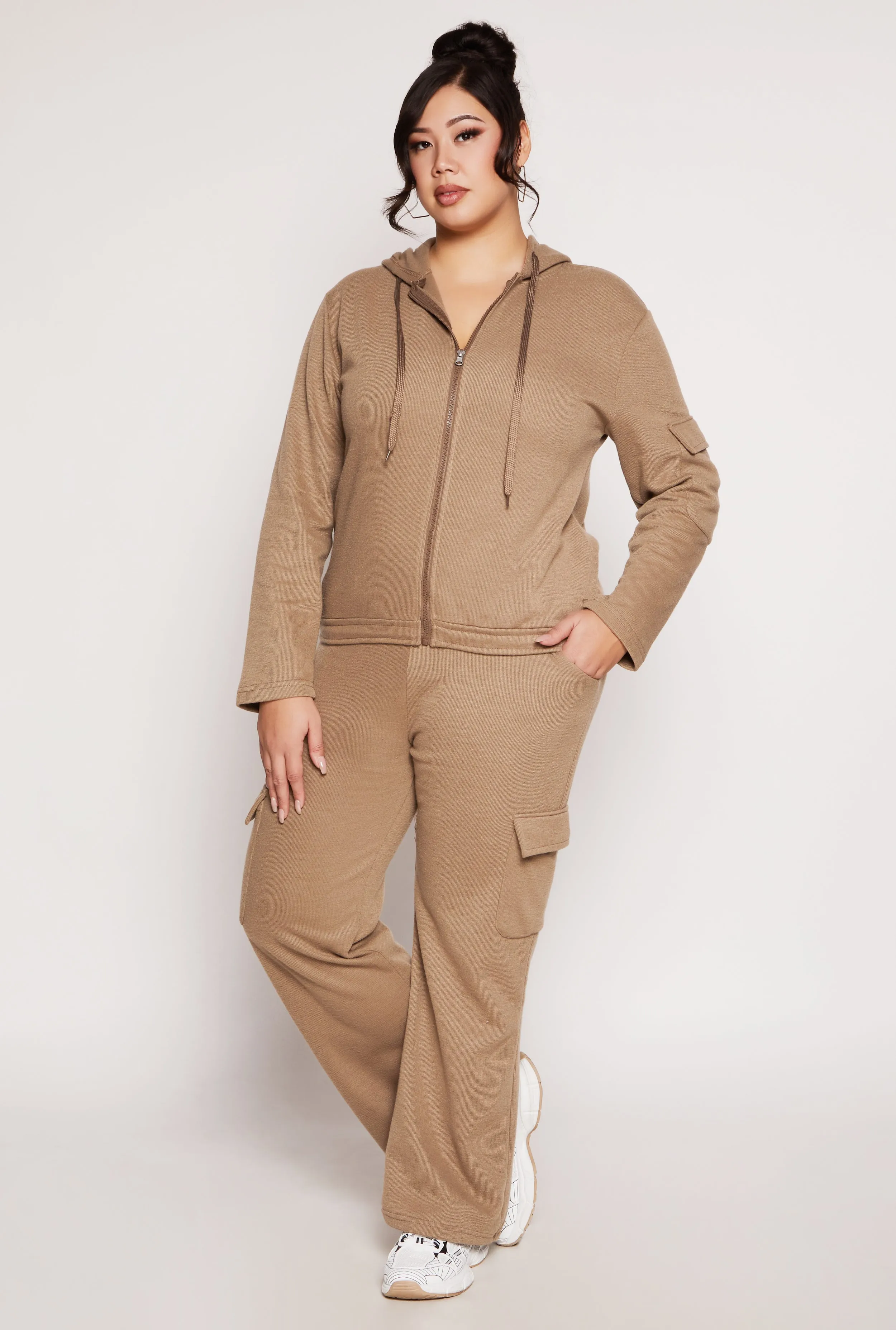 Plus Size Cargo Pocket Hooded Sweatshirt sold by Rainbow product image thumbnail 2