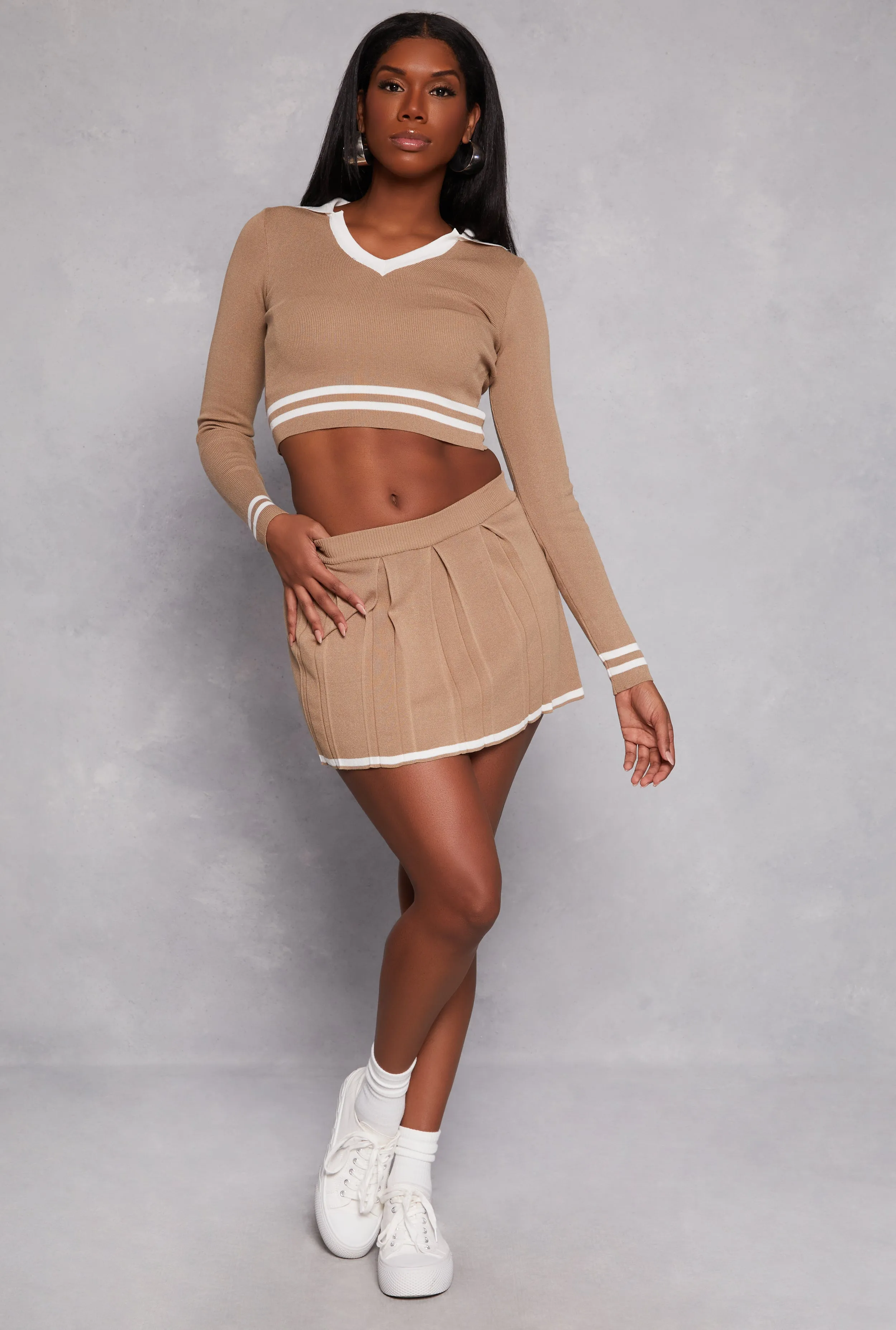 Daisy Contrast Trim Pleated Skirt sold by Rainbow