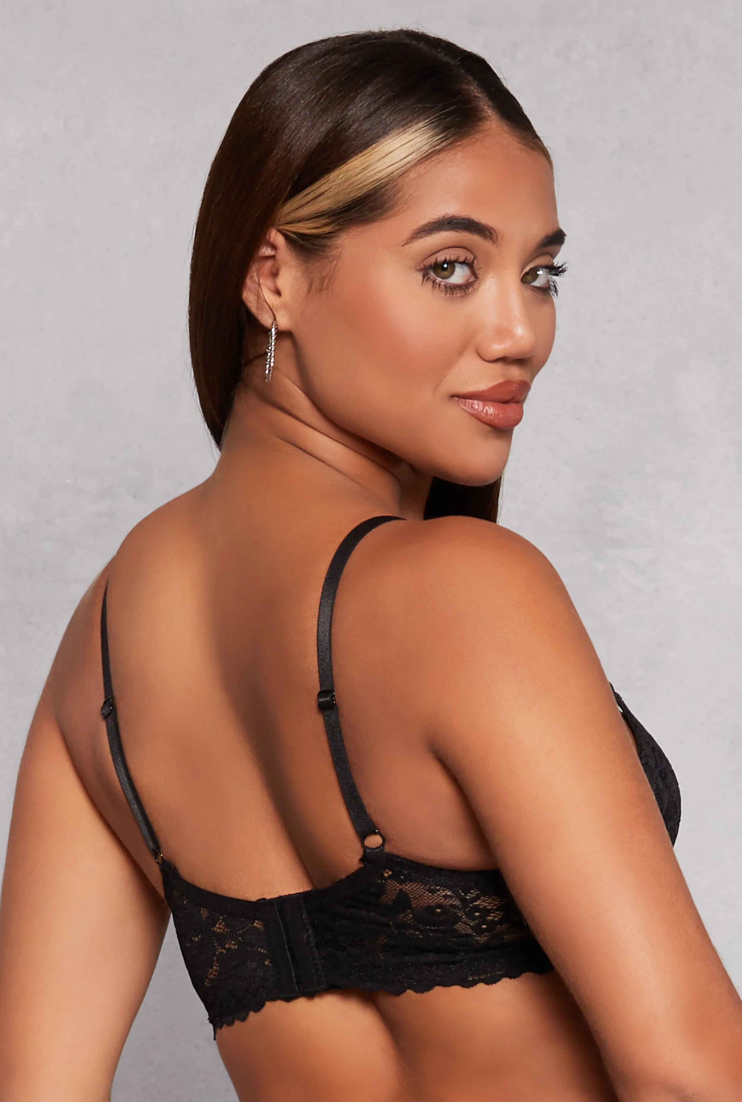 Floral Lace Keyhole Front Plunge Bra sold by Rainbow product image thumbnail 3