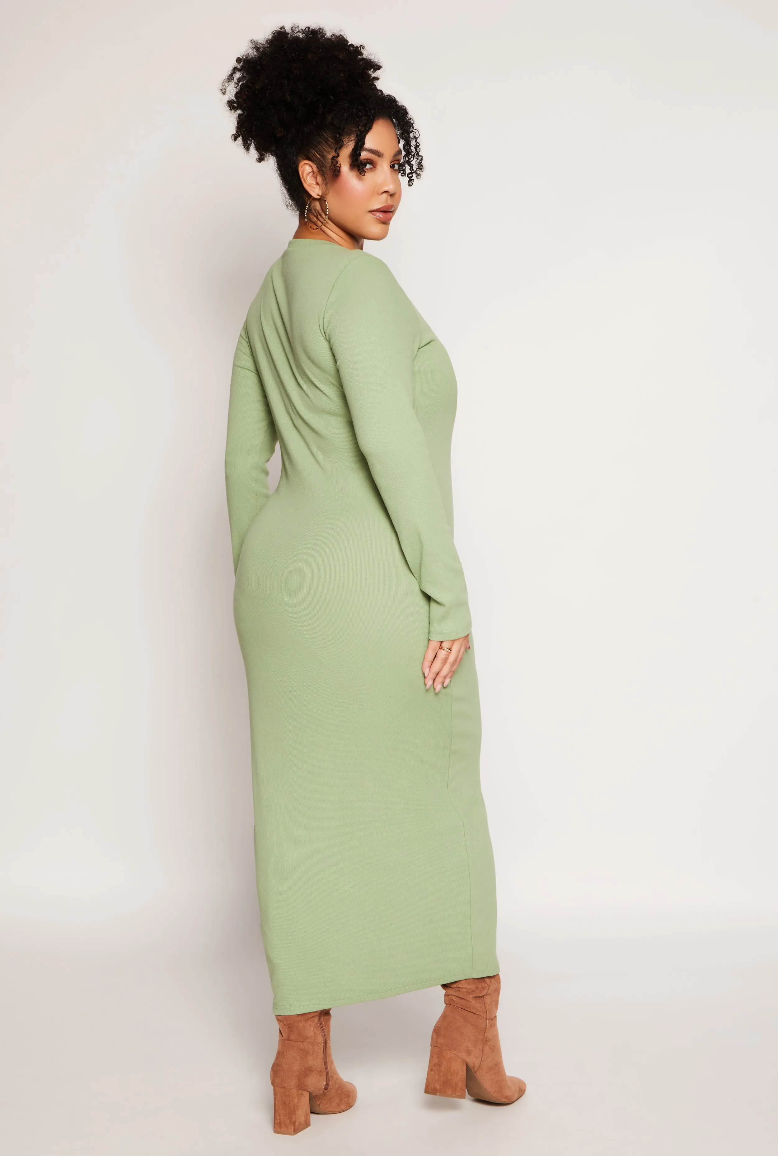 Plus Size Daisy Long Sleeve Maxi Dress sold by Rainbow product image thumbnail 3