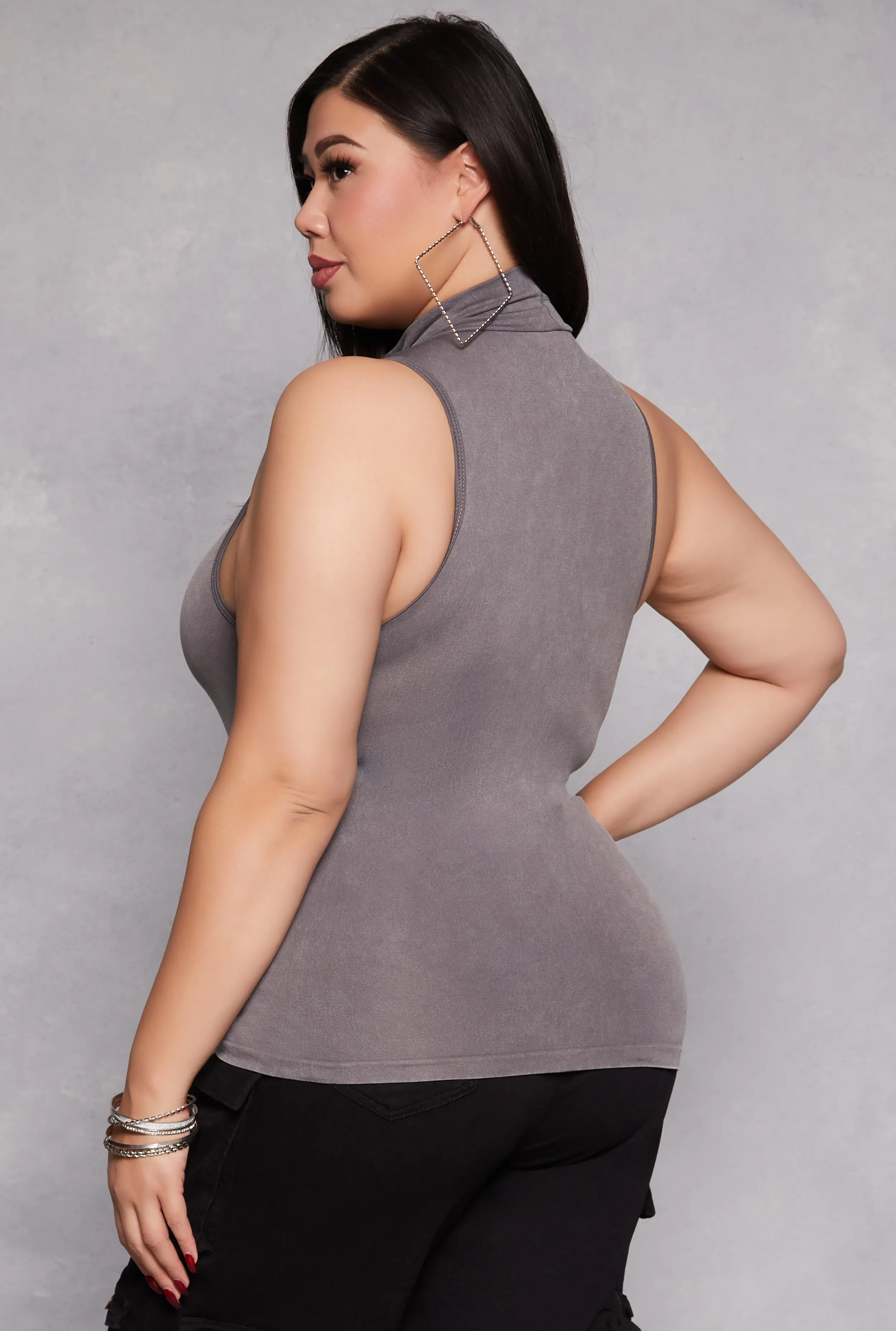 Plus Size Mock Neck Tank Top sold by Rainbow product image thumbnail 3