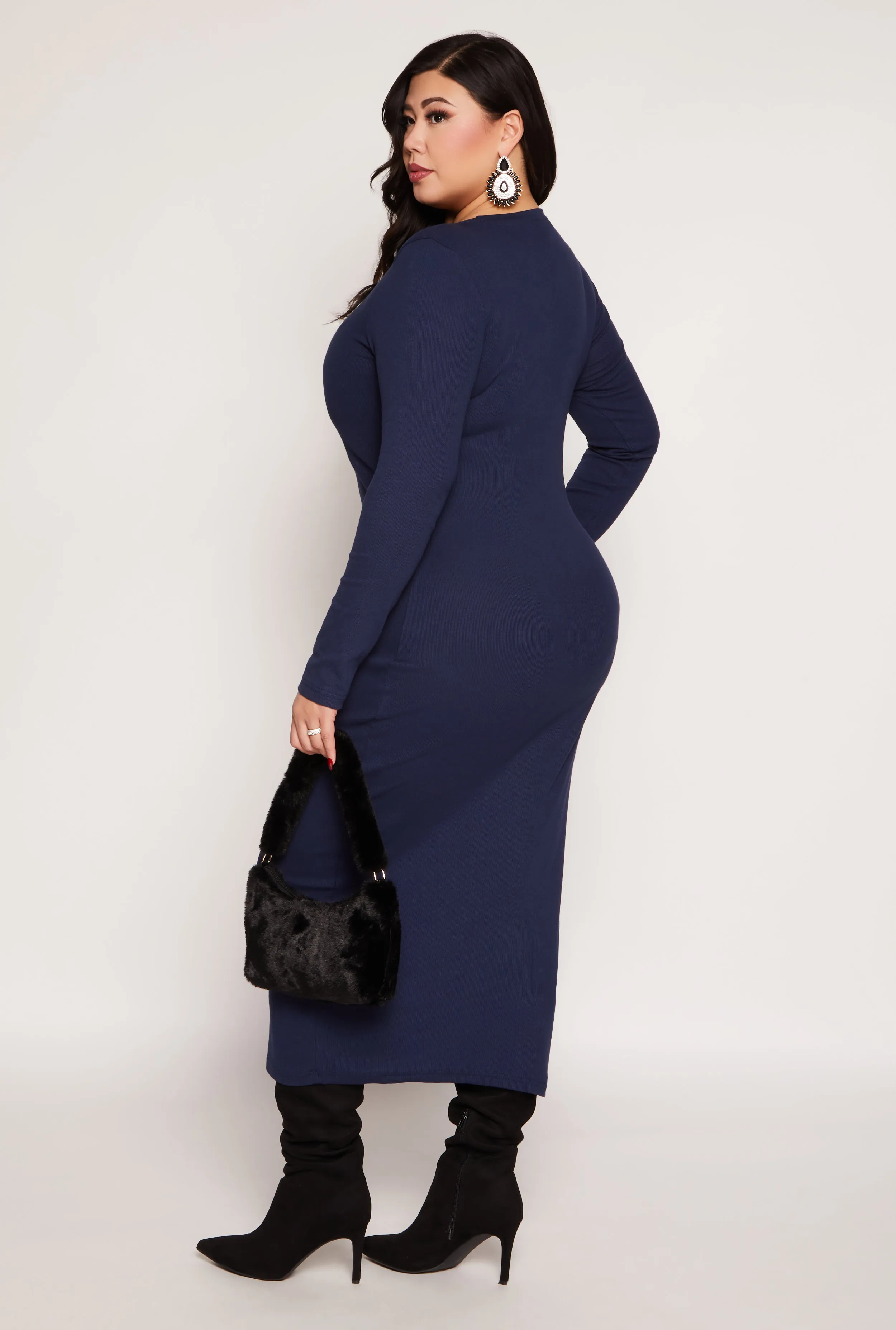 Plus Size Daisy Long Sleeve Maxi Dress sold by Rainbow product image thumbnail 3