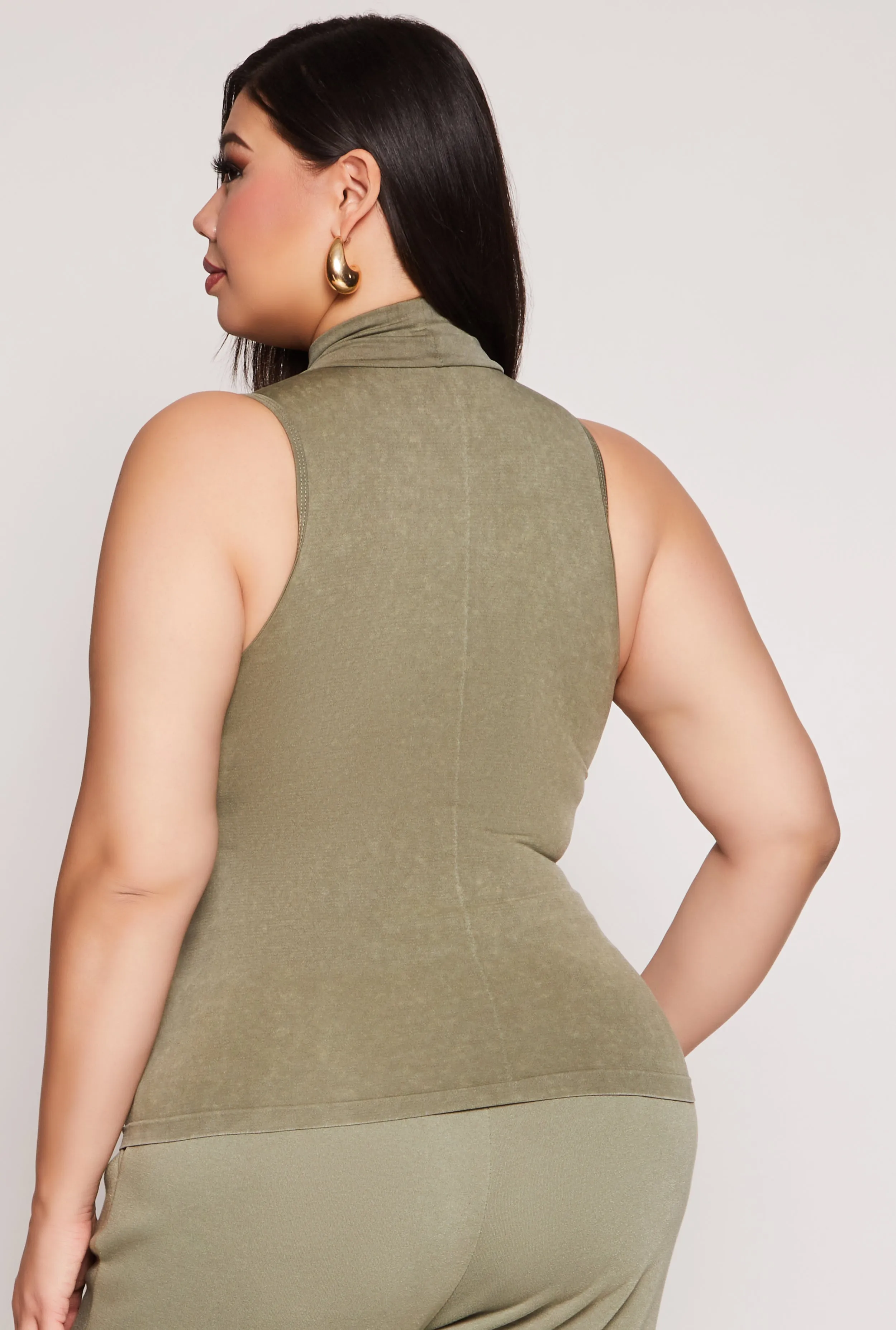 Plus Size Mock Neck Tank Top sold by Rainbow product image thumbnail 3