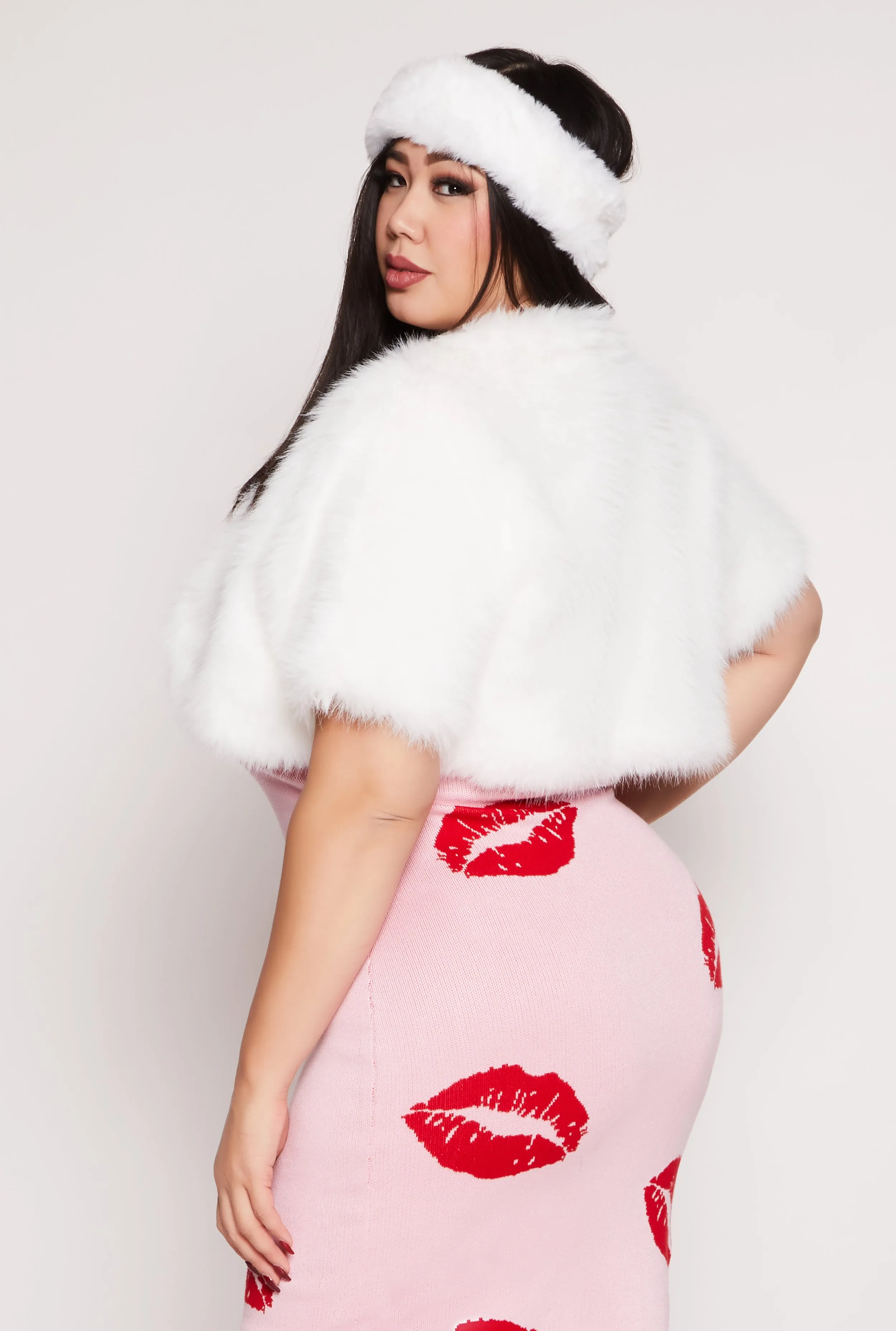 Plus Size Spoon Jeans Solid Faux Fur Bolero sold by Rainbow product image thumbnail 3