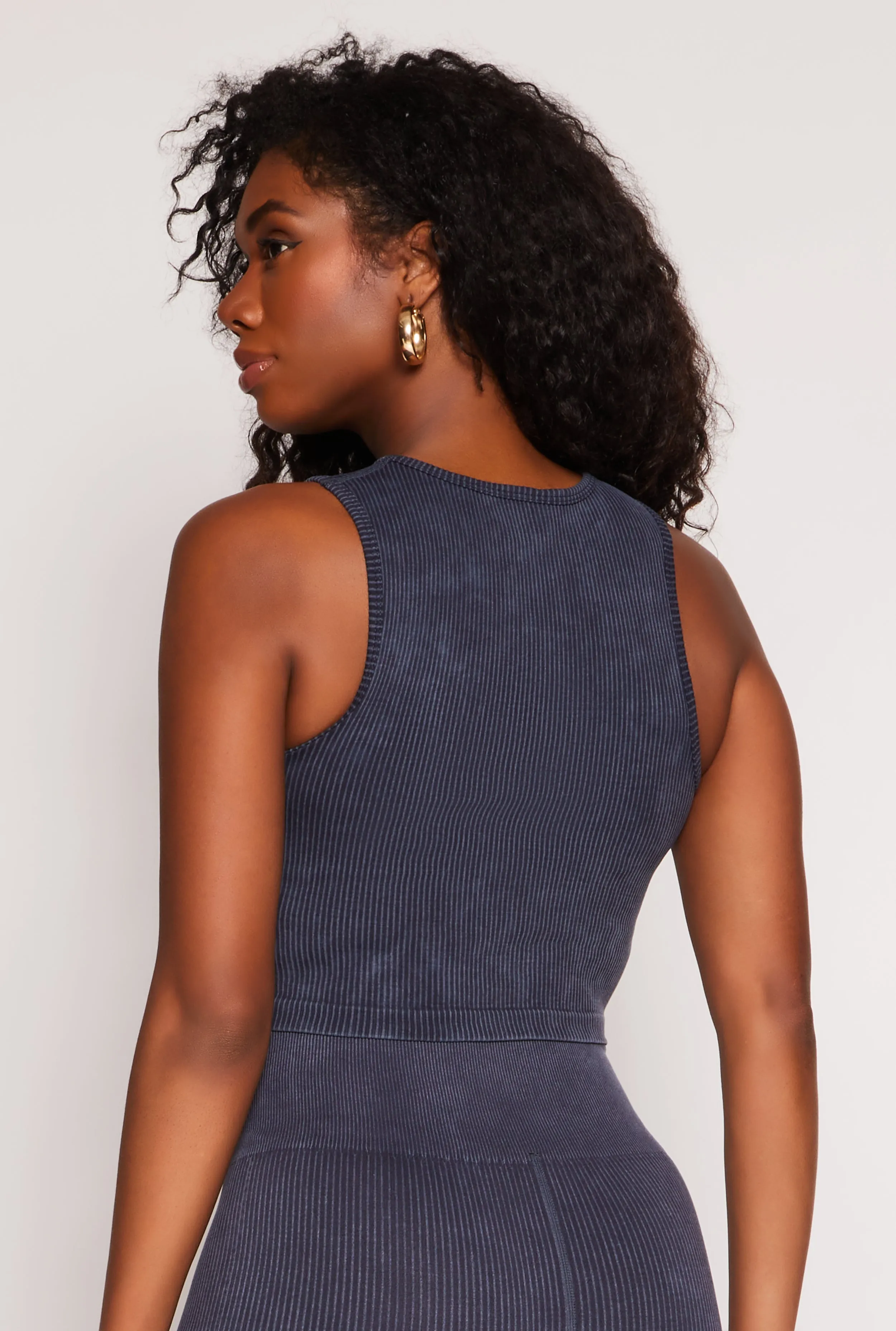 Seamless Ribbed Knit Cropped Tank Top sold by Rainbow product image thumbnail 3