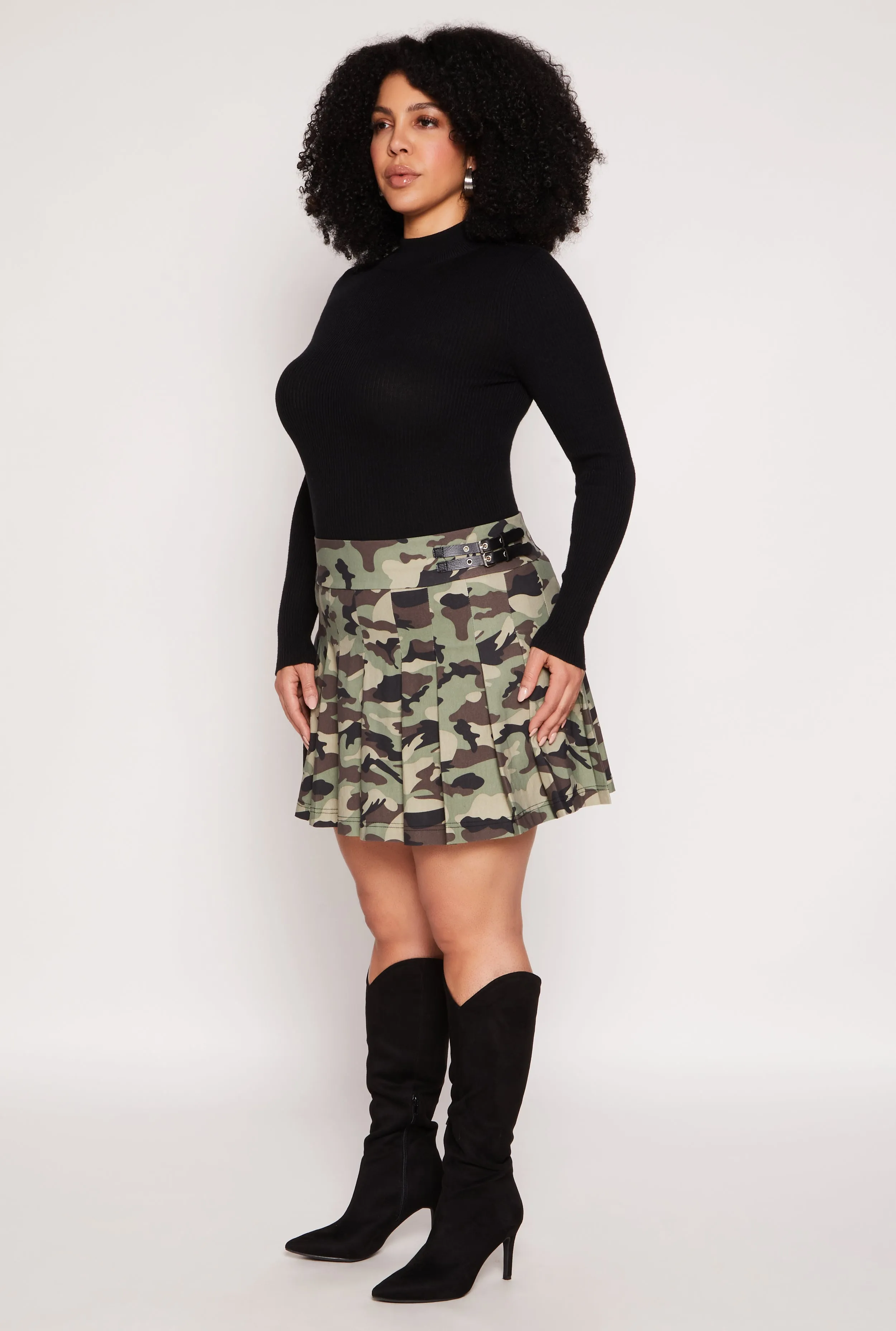 Plus Size Printed Pleated Skirt sold by Rainbow product image thumbnail 2