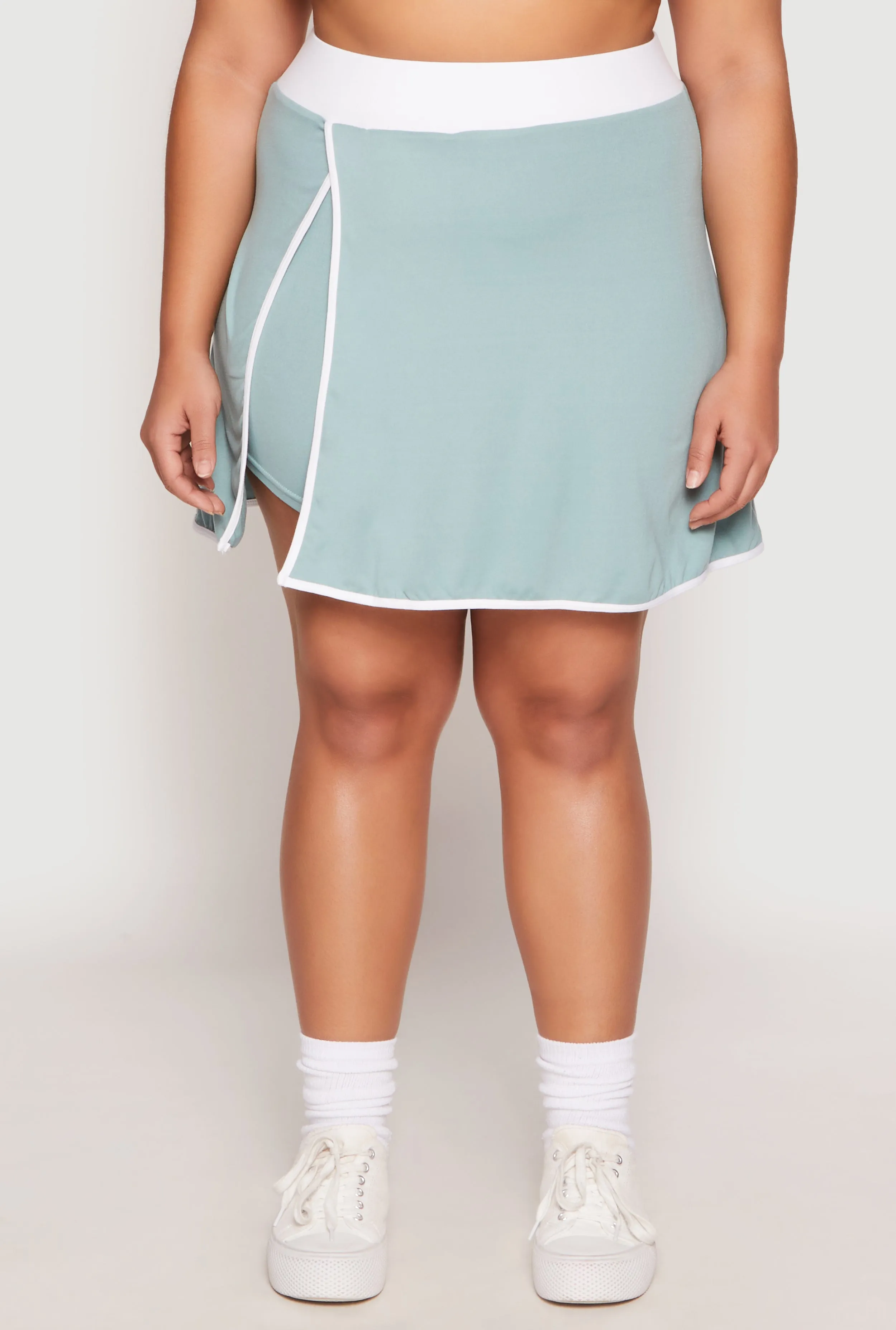 Plus Size Contrast Trim Side Slit Tennis Skirt sold by Rainbow product image thumbnail 2
