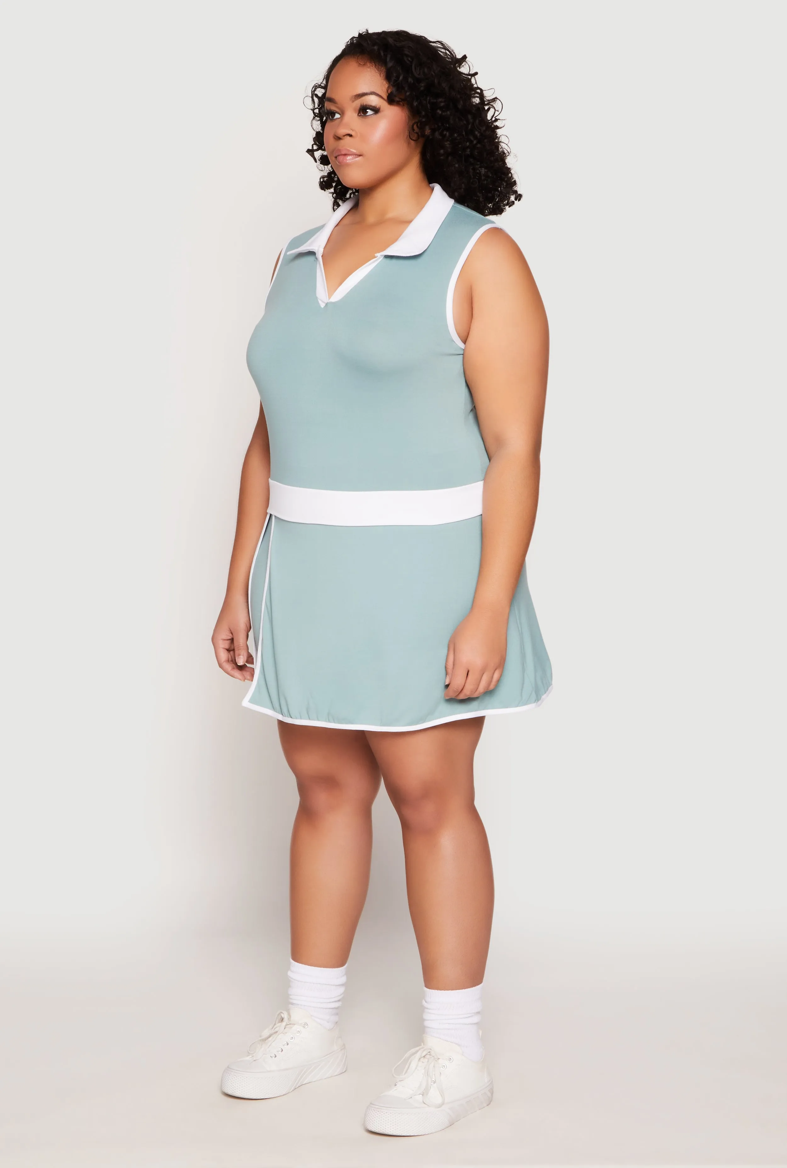 Plus Size Contrast Trim Johnny Collar Sleeveless Top sold by Rainbow product image thumbnail 3