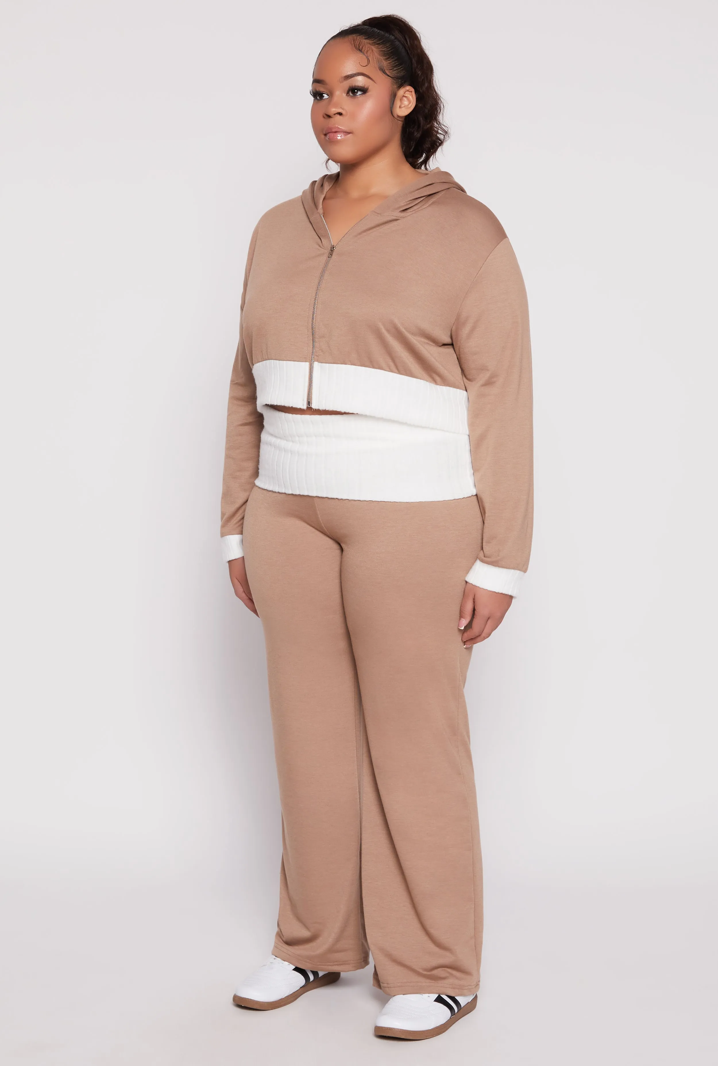 Plus Size Two Tone Trim Hooded Sweatshirt sold by Rainbow product image thumbnail 3