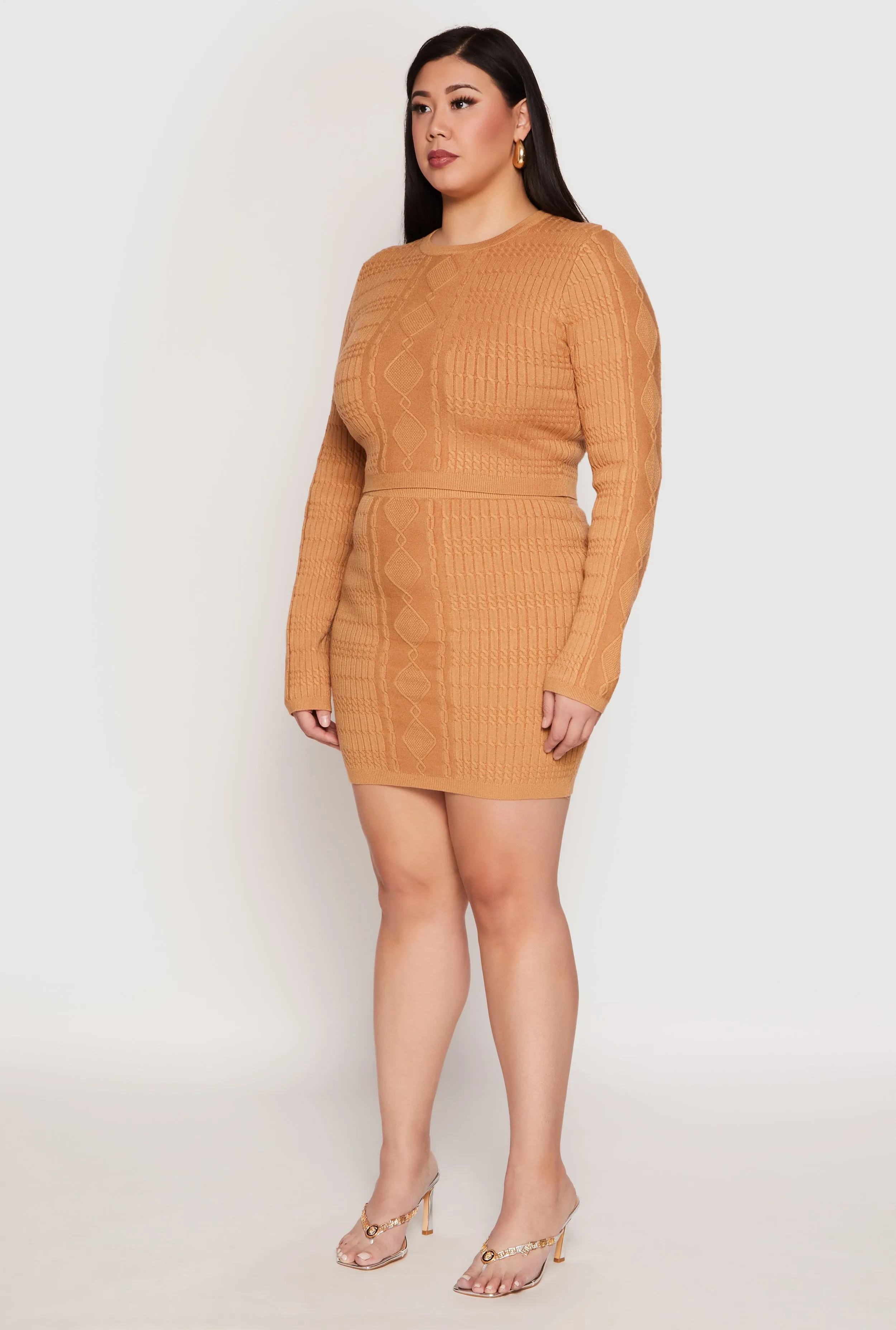 Plus Size Daisy Cable Knit Crew Neck Sweater sold by Rainbow product image thumbnail 3