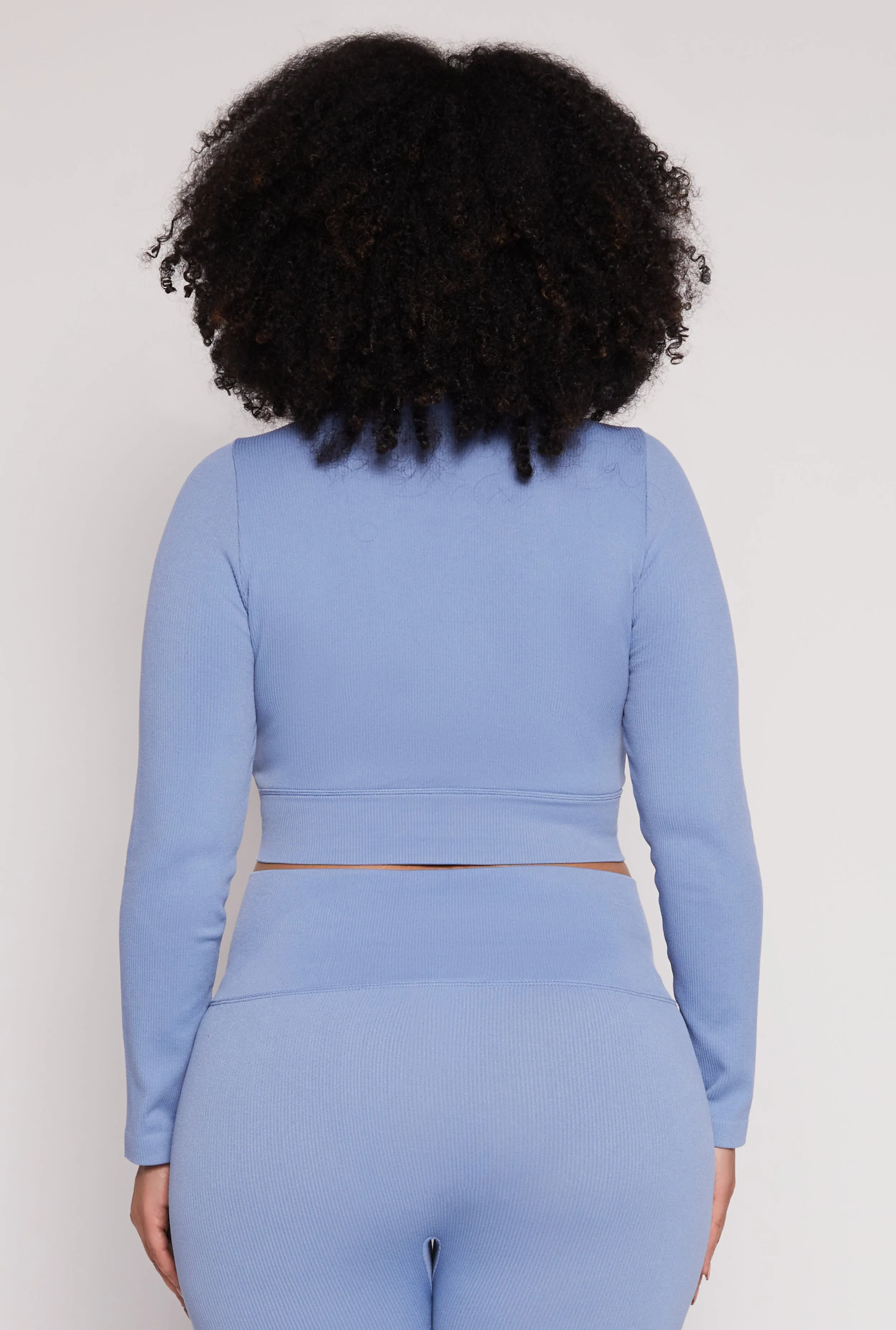 Plus Size Seamless Lace Up Long Sleeve Crop Top sold by Rainbow product image thumbnail 5