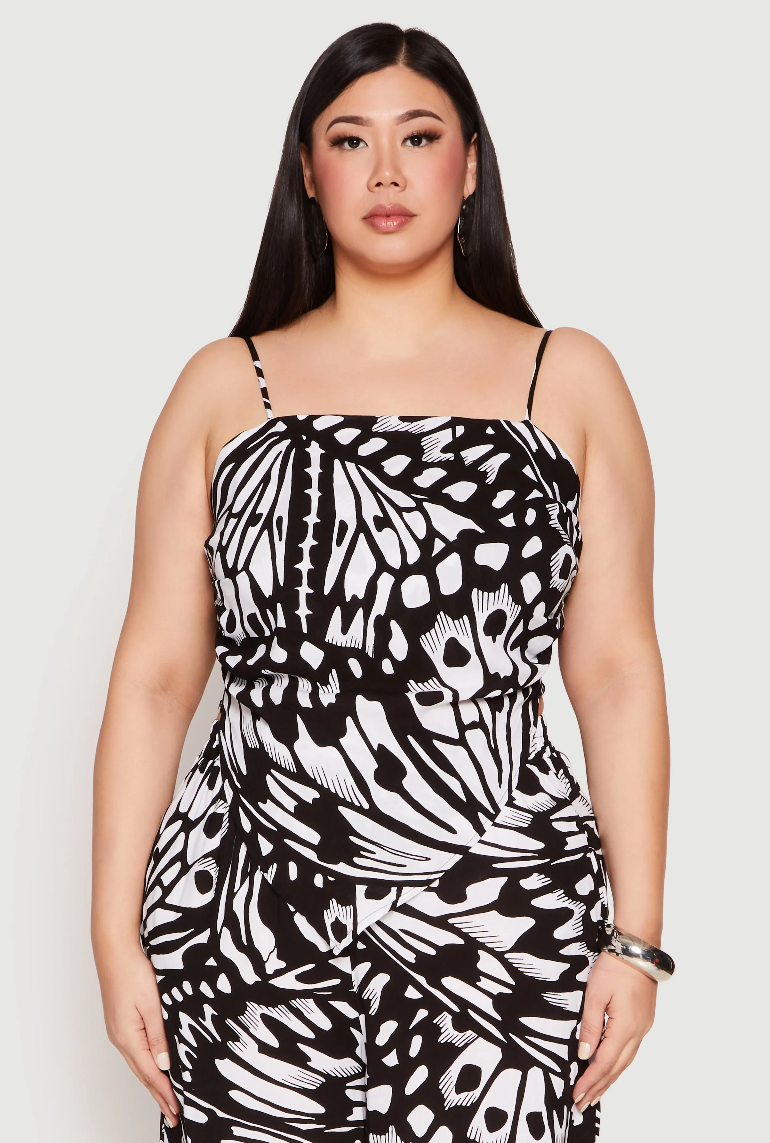 Plus Size Abstract Butterfly Print Hanky Hem Top sold by Rainbow