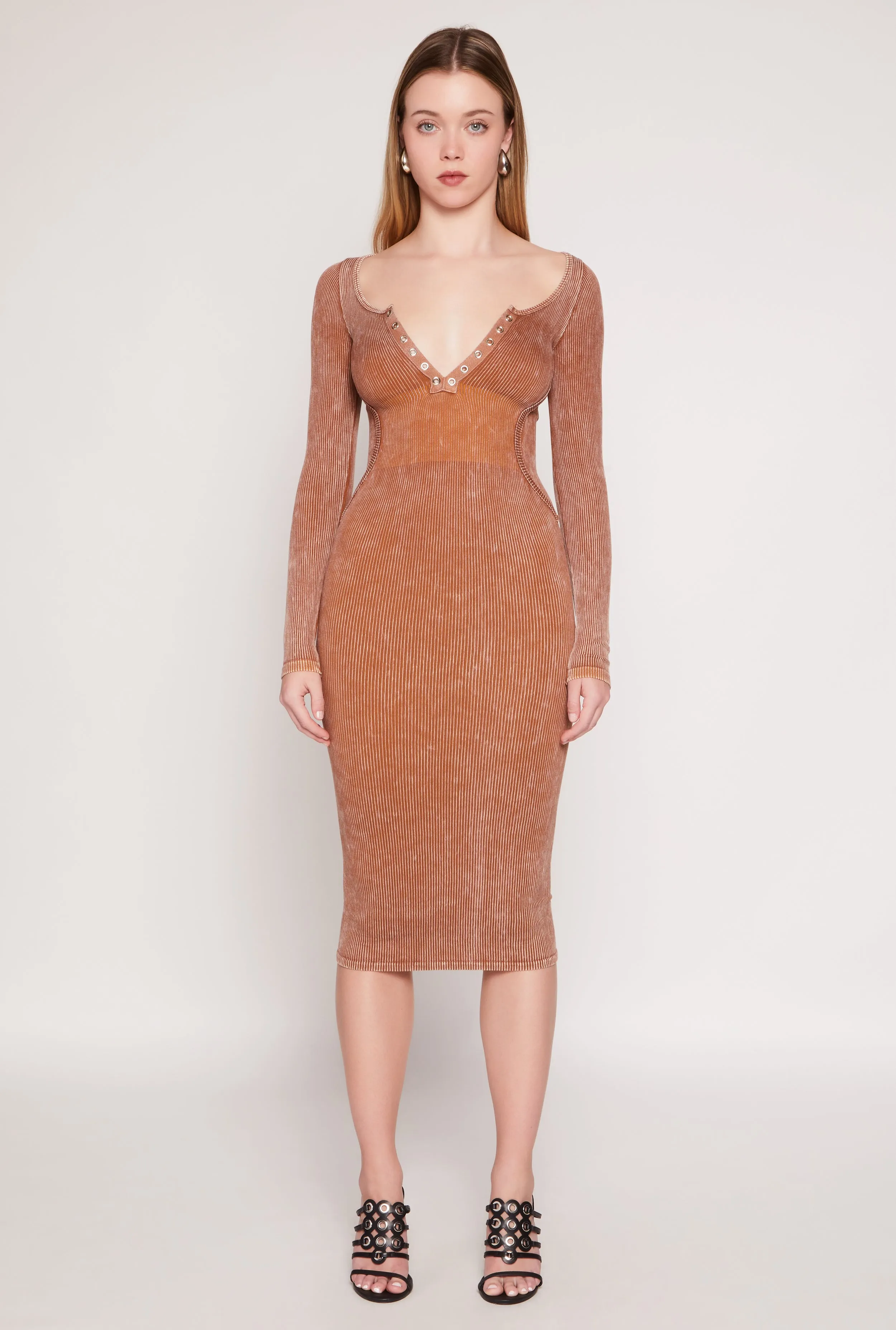 Daisy Acid Wash Grommet Notch Neck Dress sold by Rainbow