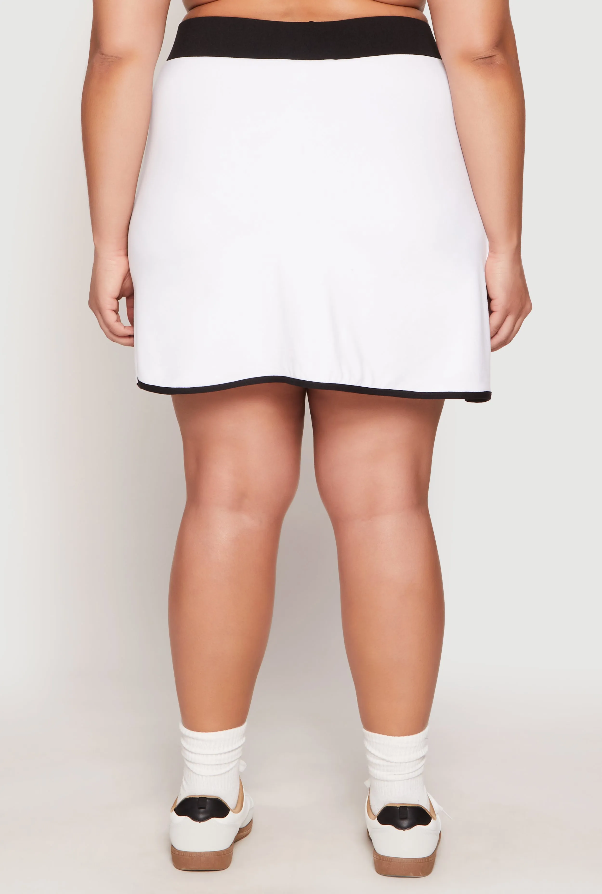 Plus Size Contrast Trim Side Slit Tennis Skirt sold by Rainbow product image thumbnail 3