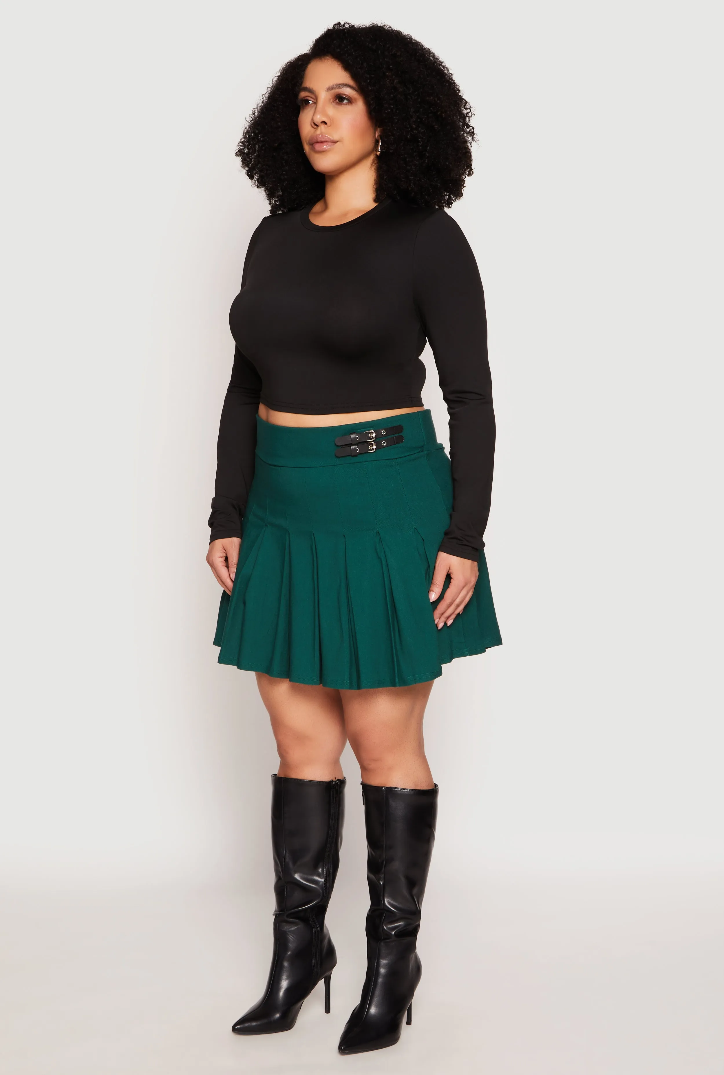 Plus Size High Waisted Pleated Skirt sold by Rainbow product image thumbnail 2