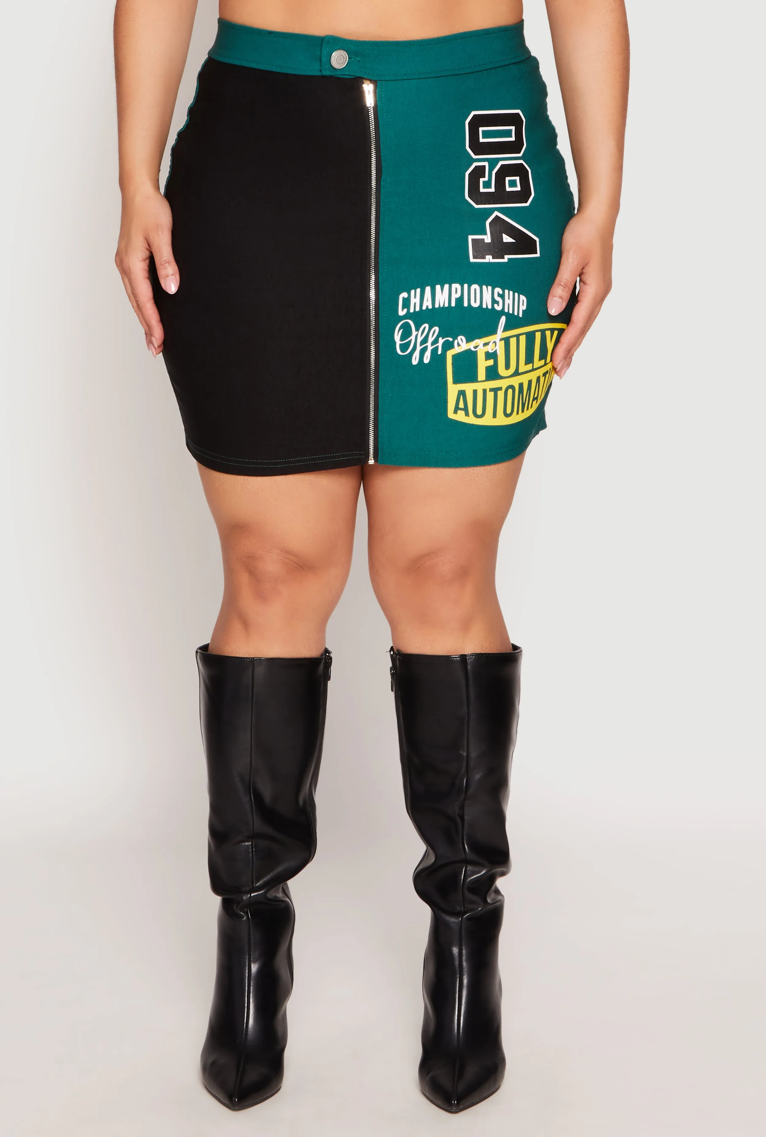 Plus Size Graphic Color Blocked Zip Front Skirt sold by Rainbow product image thumbnail 3