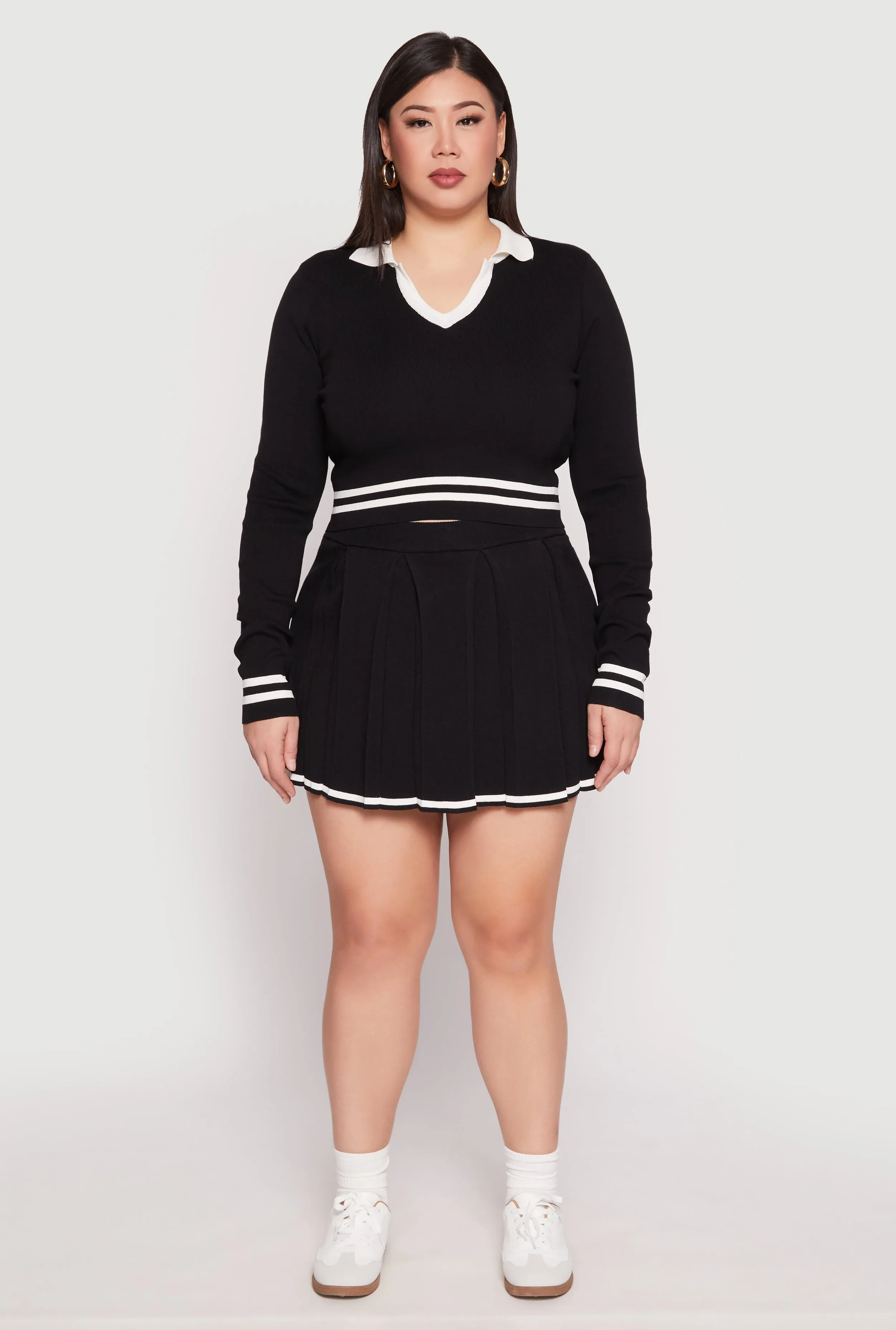 Plus Size Daisy Contrast Trim Pleated Tennis Skirt sold by Rainbow