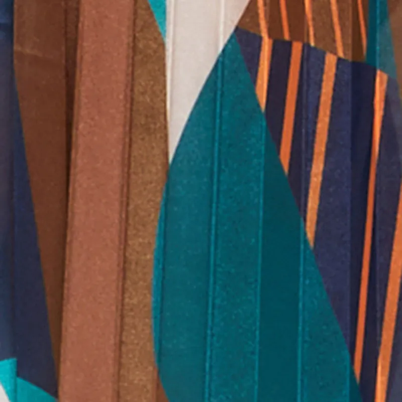 Plus Size Plisse Patterned Skirt sold by Rainbow product image thumbnail 4