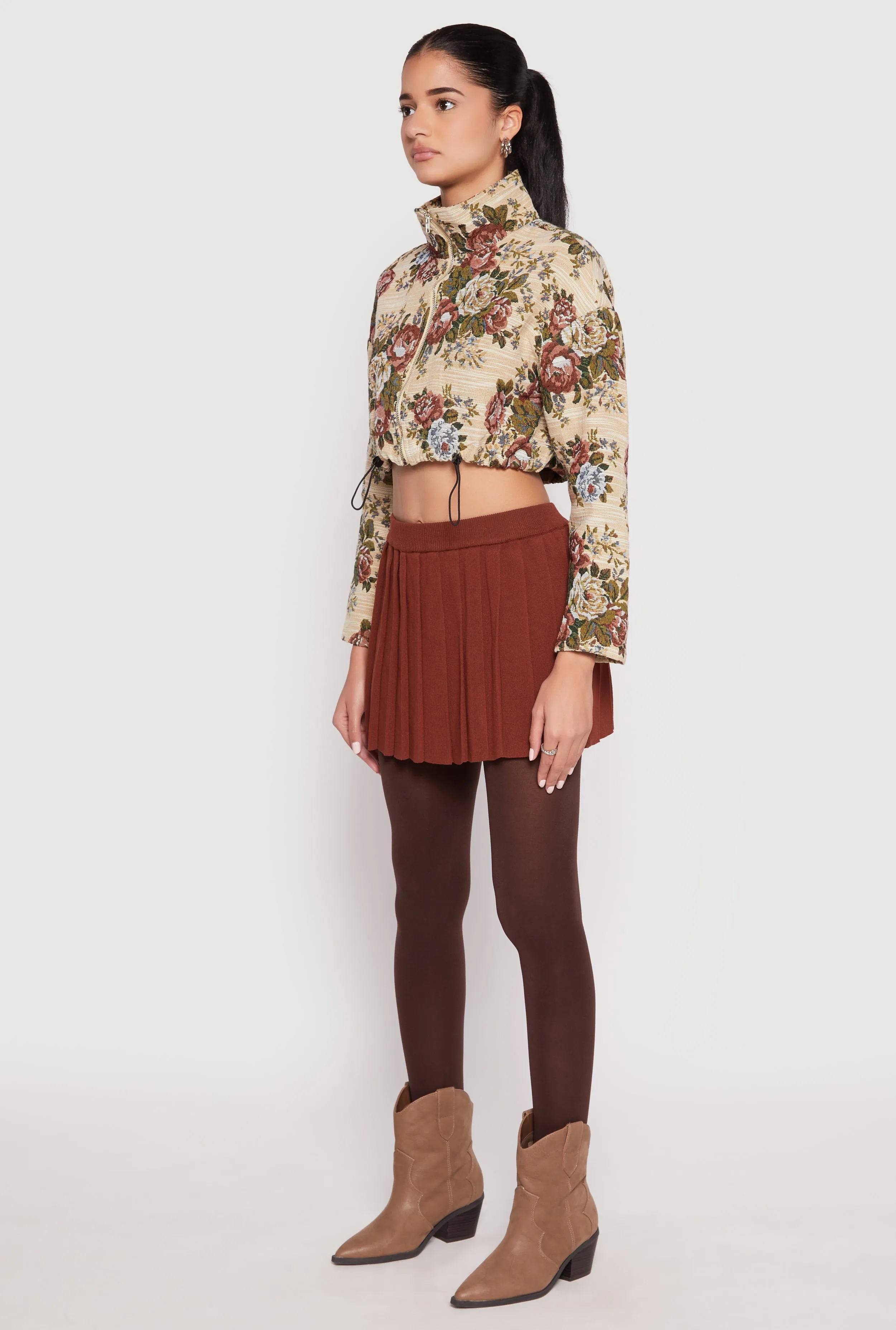 Daisy Jacquard Floral Print Cropped Jacket sold by Rainbow product image thumbnail 3