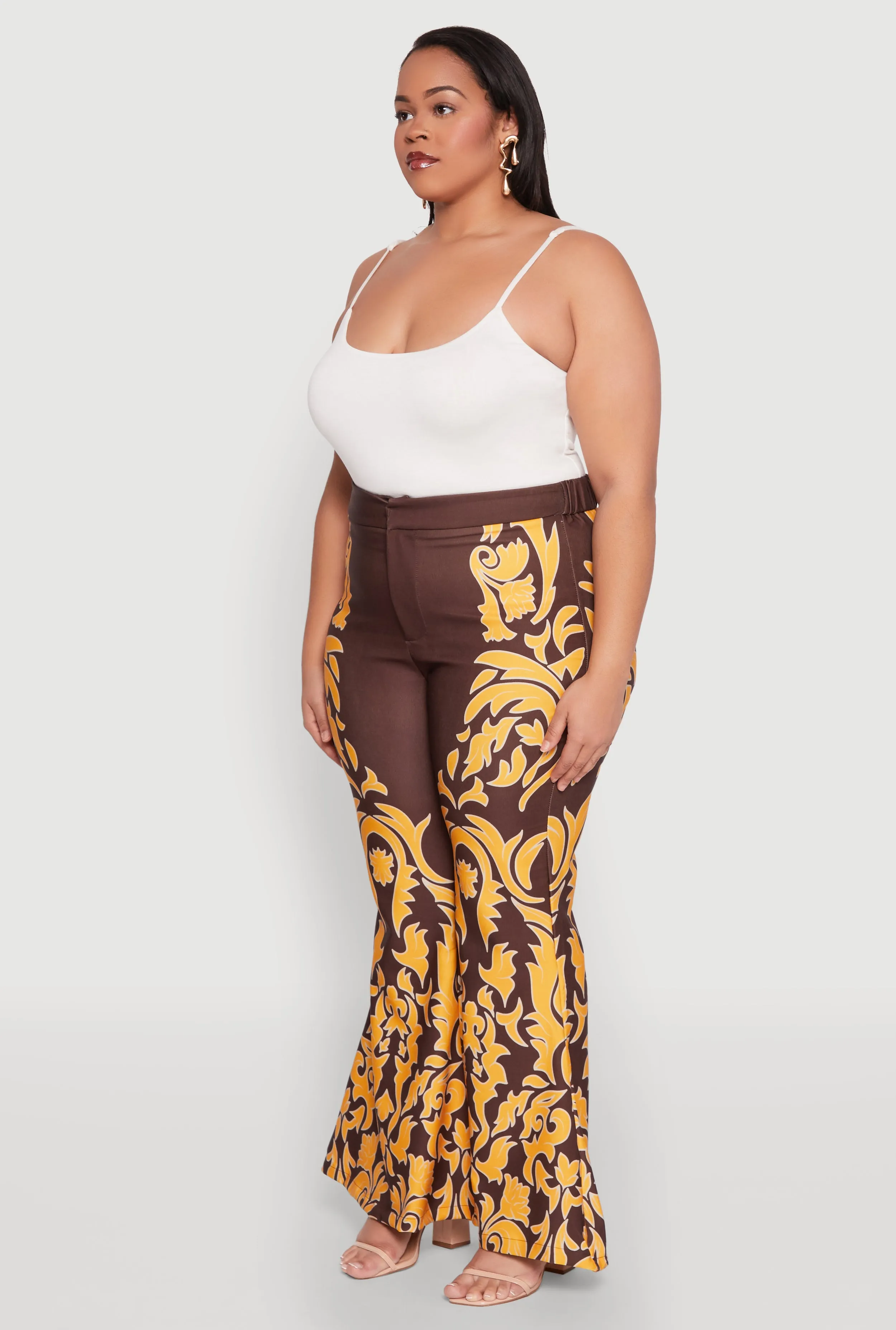 Plus Size Contrast Print Flared Pants sold by Rainbow product image thumbnail 3