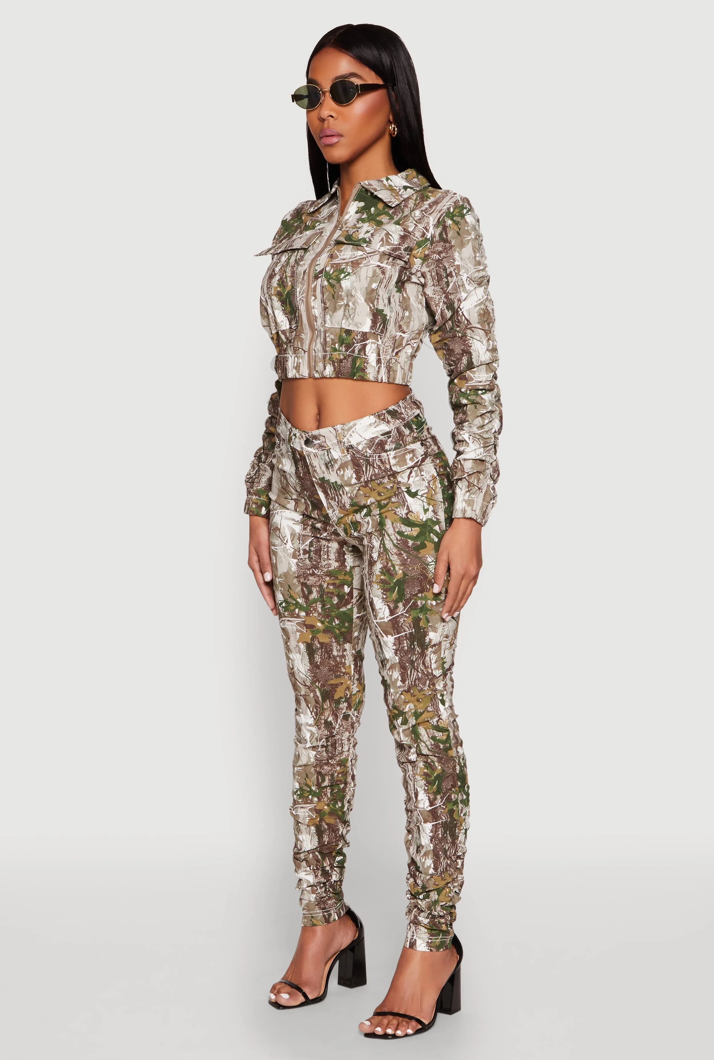 Printed Hyperstretch Ruched Sleeve Cropped Jacket sold by Rainbow product image thumbnail 5