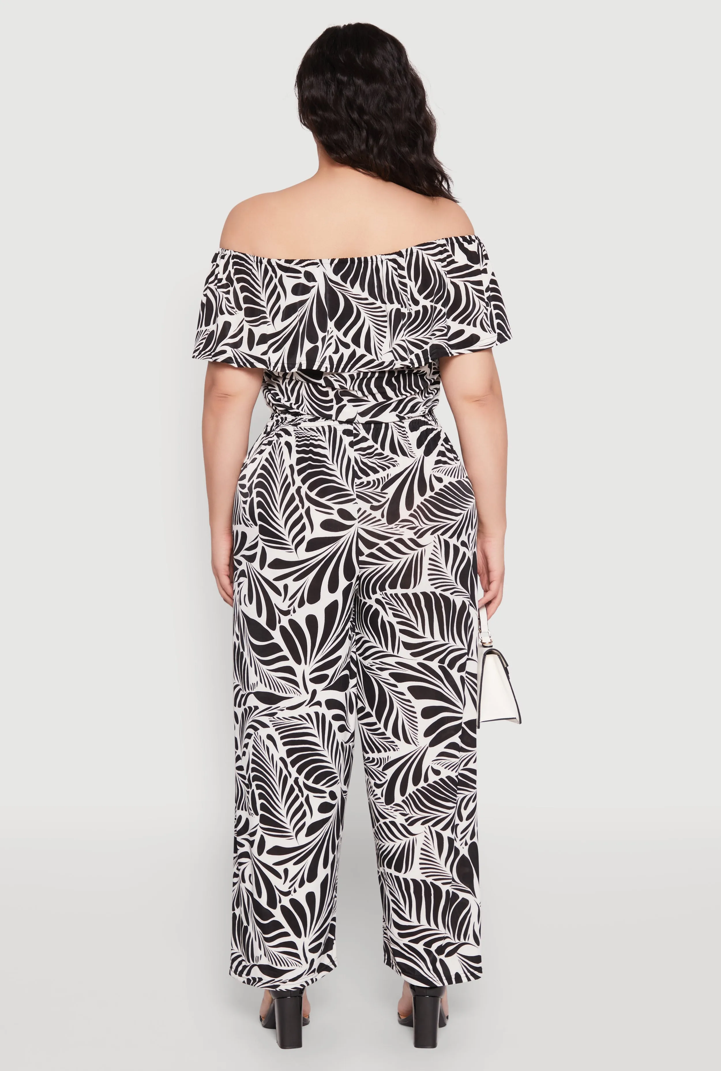 Plus Size Leaf Print Off the Shoulder Jumpsuit sold by Rainbow product image thumbnail 5