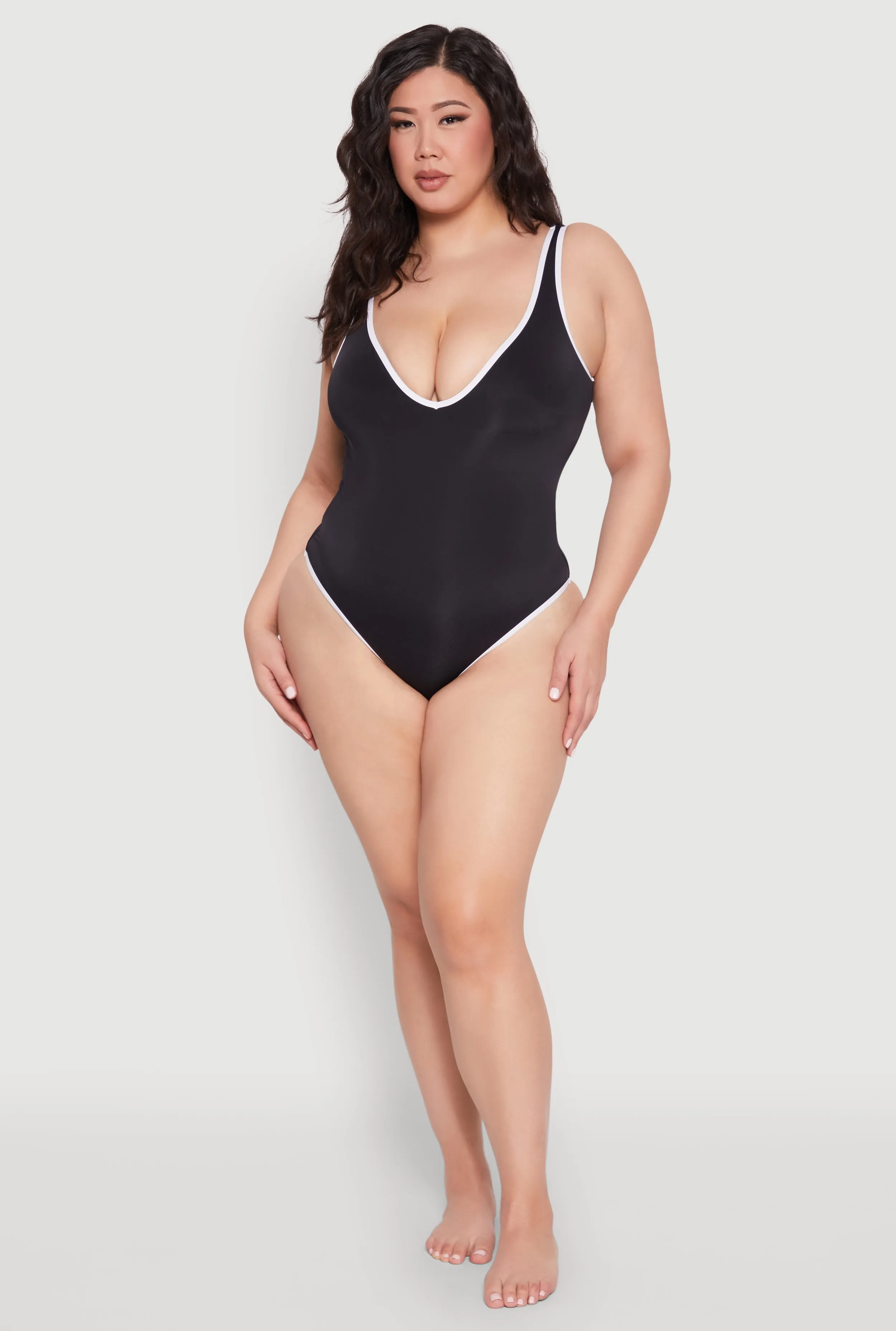 Plus Size Contrast Trim Detail One Piece Swimsuit sold by Rainbow product image thumbnail 3