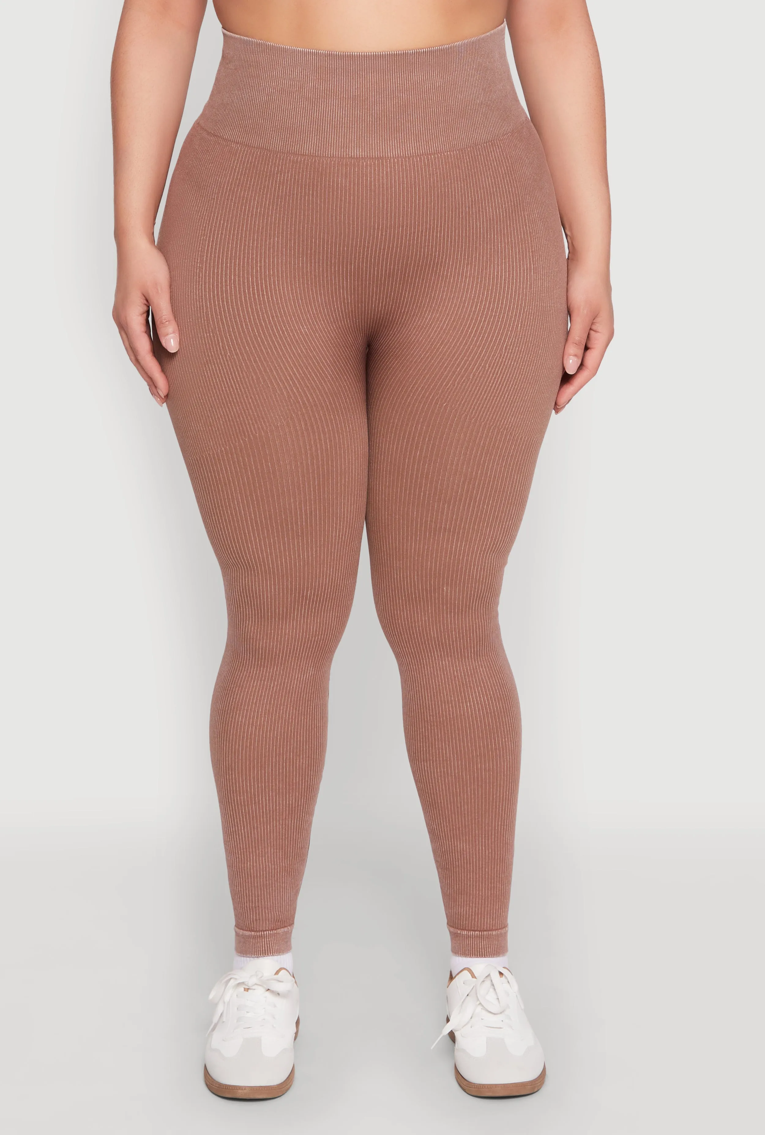 Plus Size Daisy Compression Rib Acid Wash Leggings sold by Rainbow product image thumbnail 3