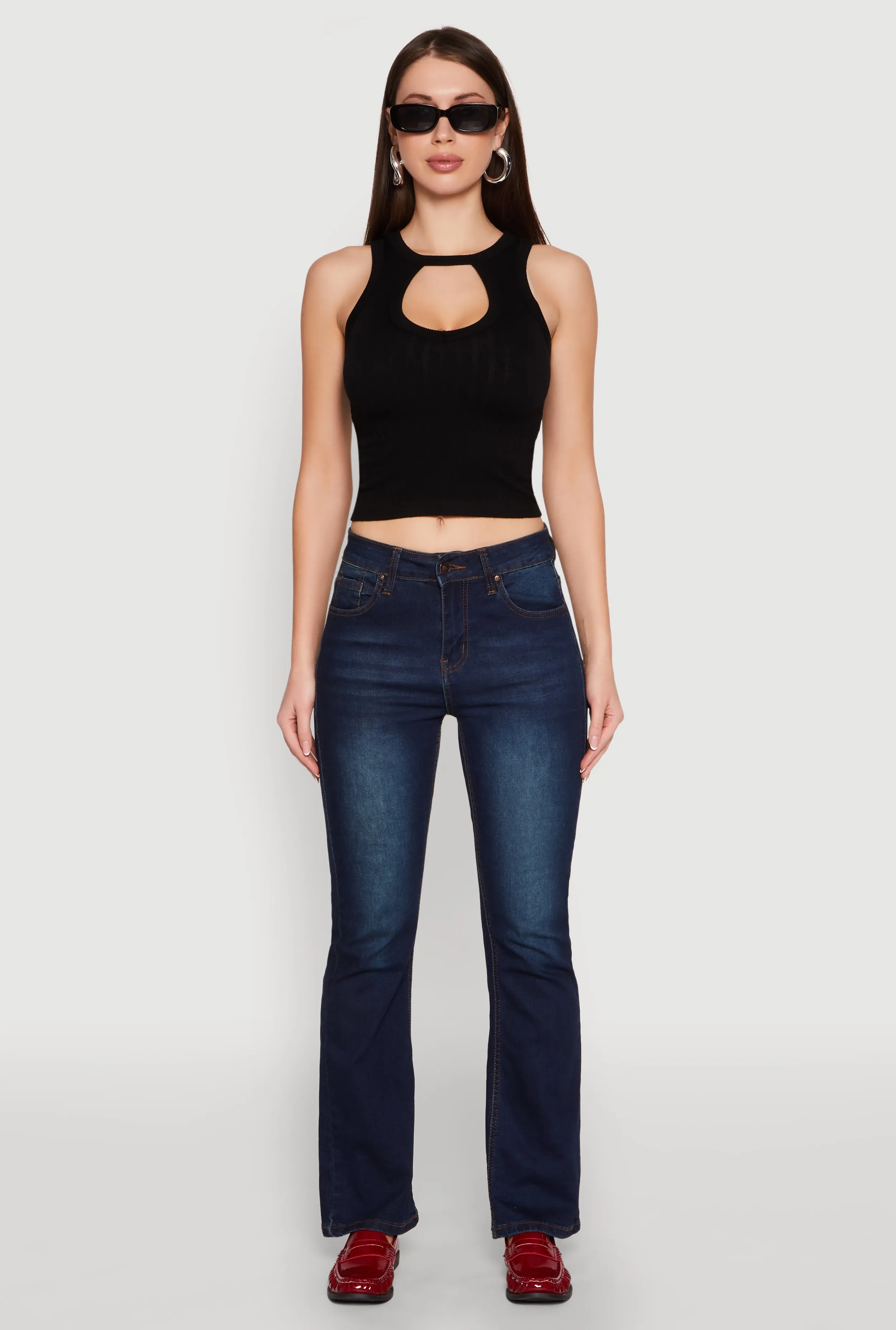Seamless Cut Out Cropped Tank Top sold by Rainbow product image thumbnail 3