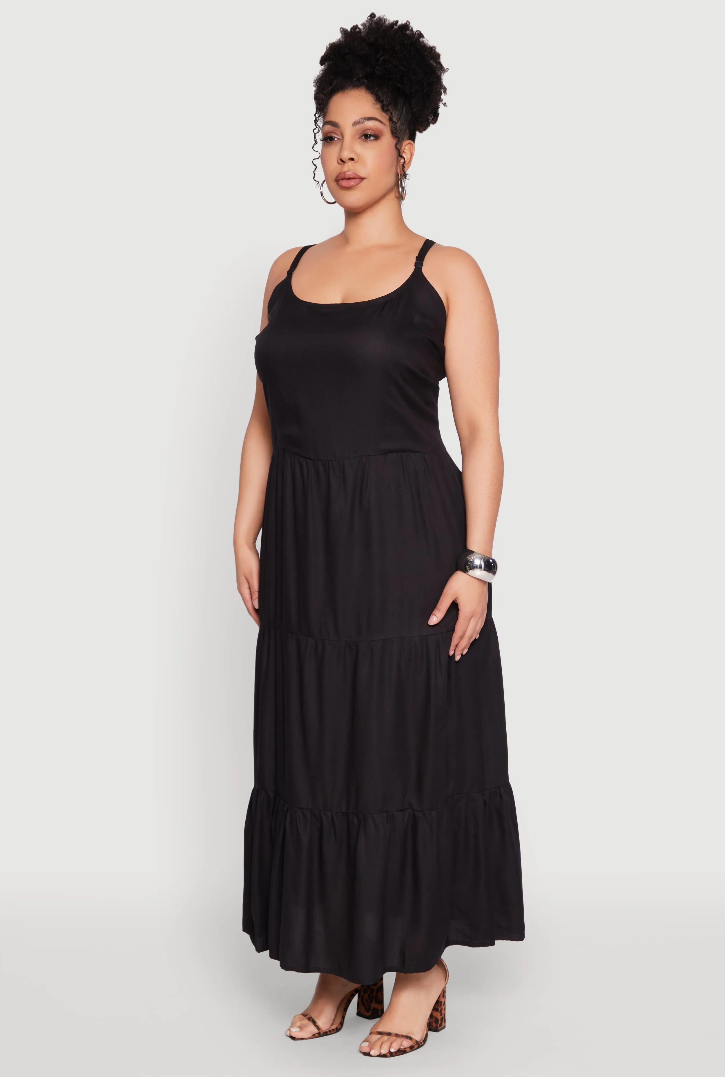 Plus Size Pocket Tiered Maxi Dress sold by Rainbow product image thumbnail 3