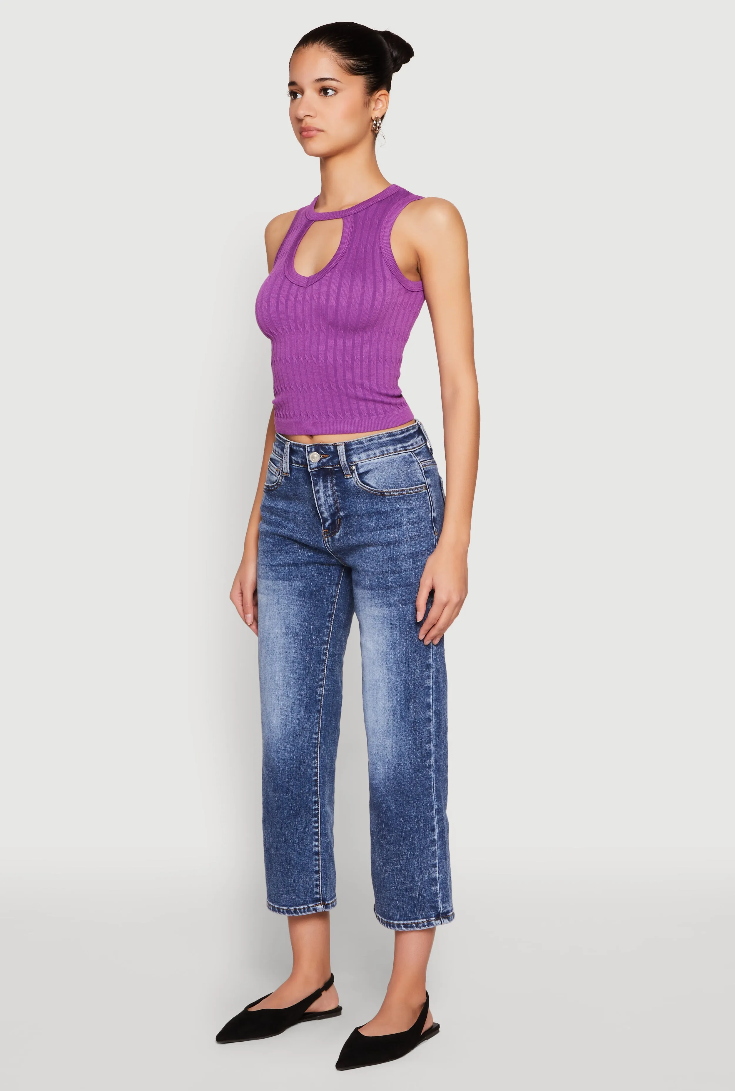 Seamless Cut Out Cropped Tank Top sold by Rainbow product image thumbnail 5