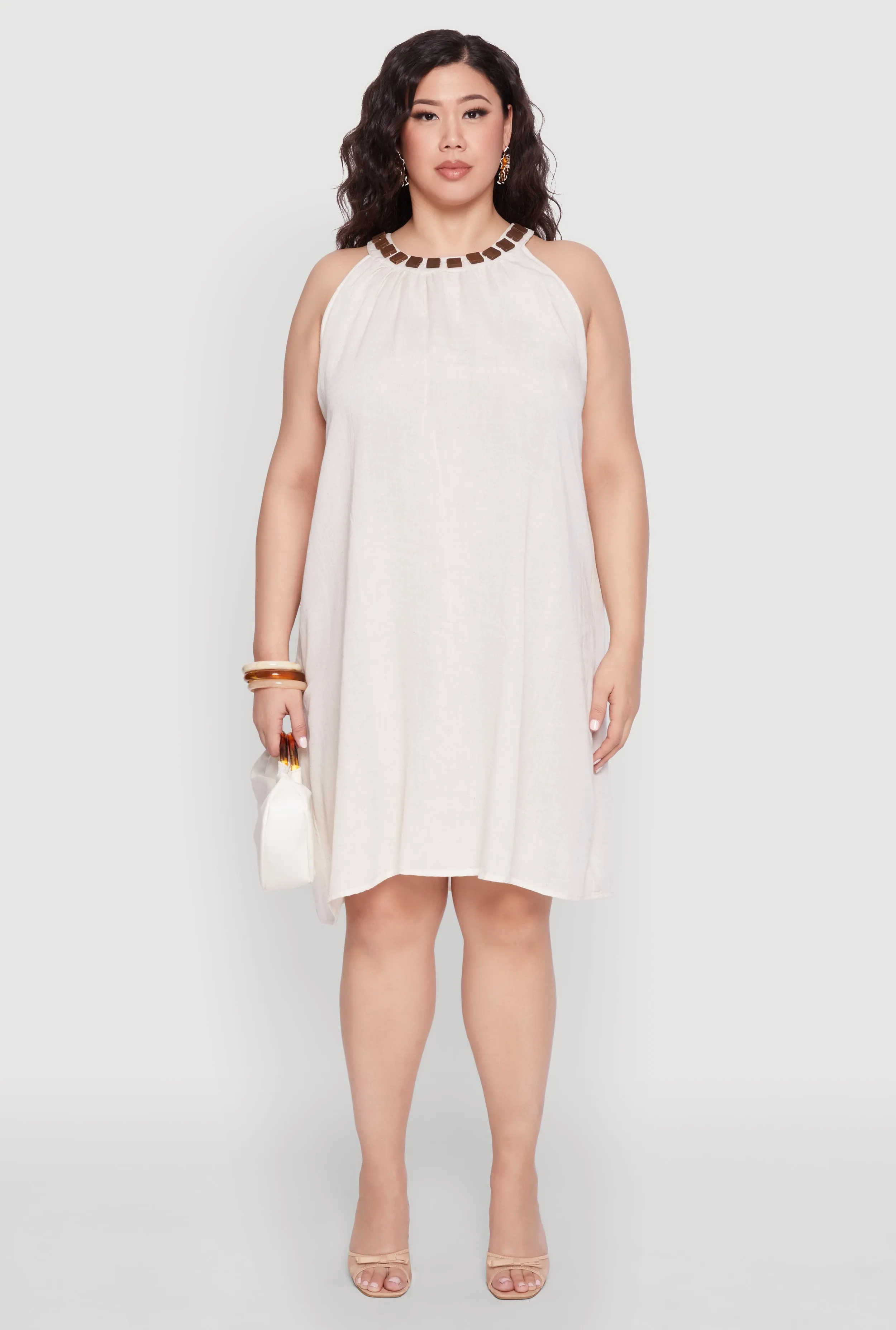 Plus Size Wood Trim Detail Linen Shift Dress sold by Rainbow product image thumbnail 2