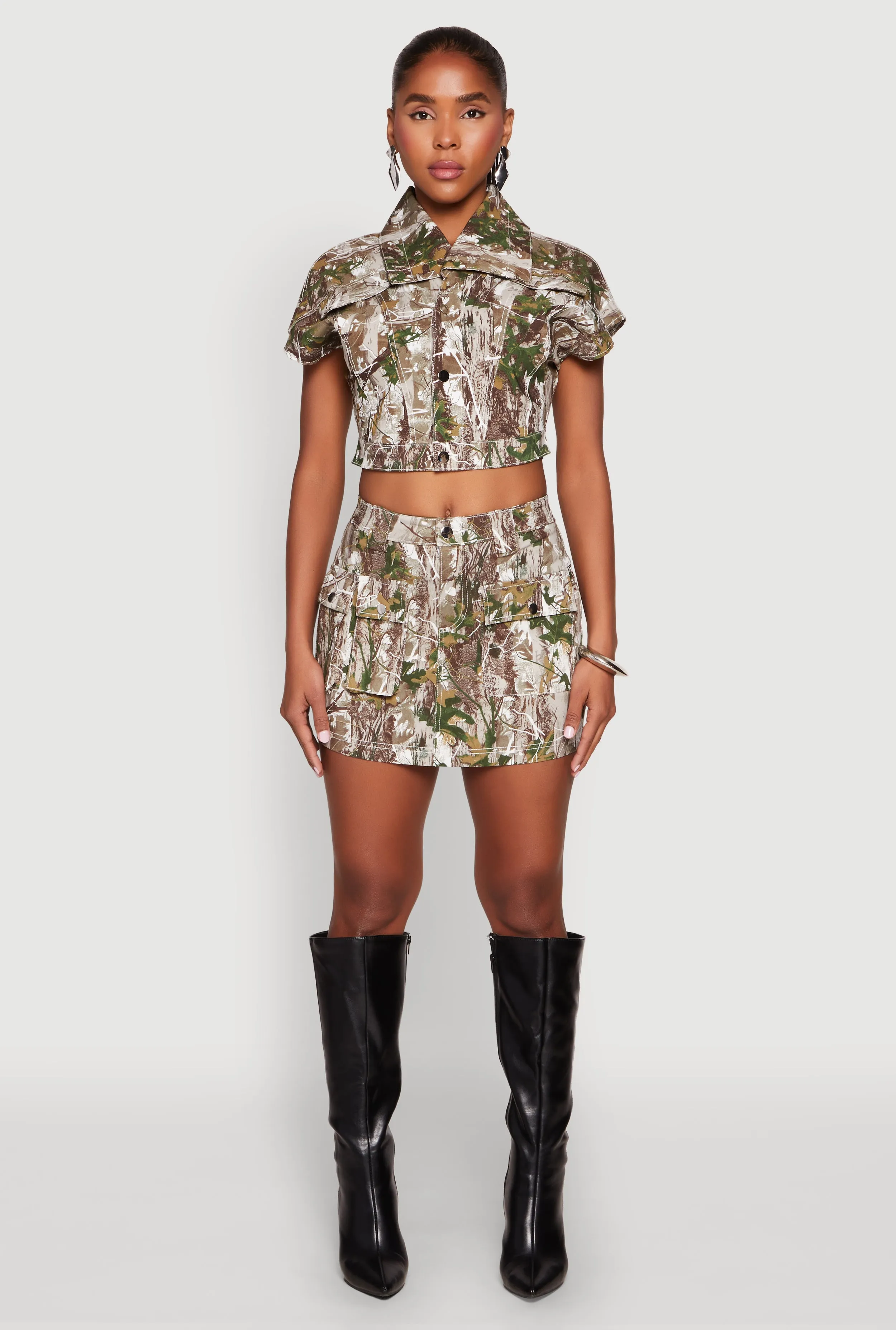 Hunter Camo Print Short Sleeve Cropped Jacket sold by Rainbow product image thumbnail 3