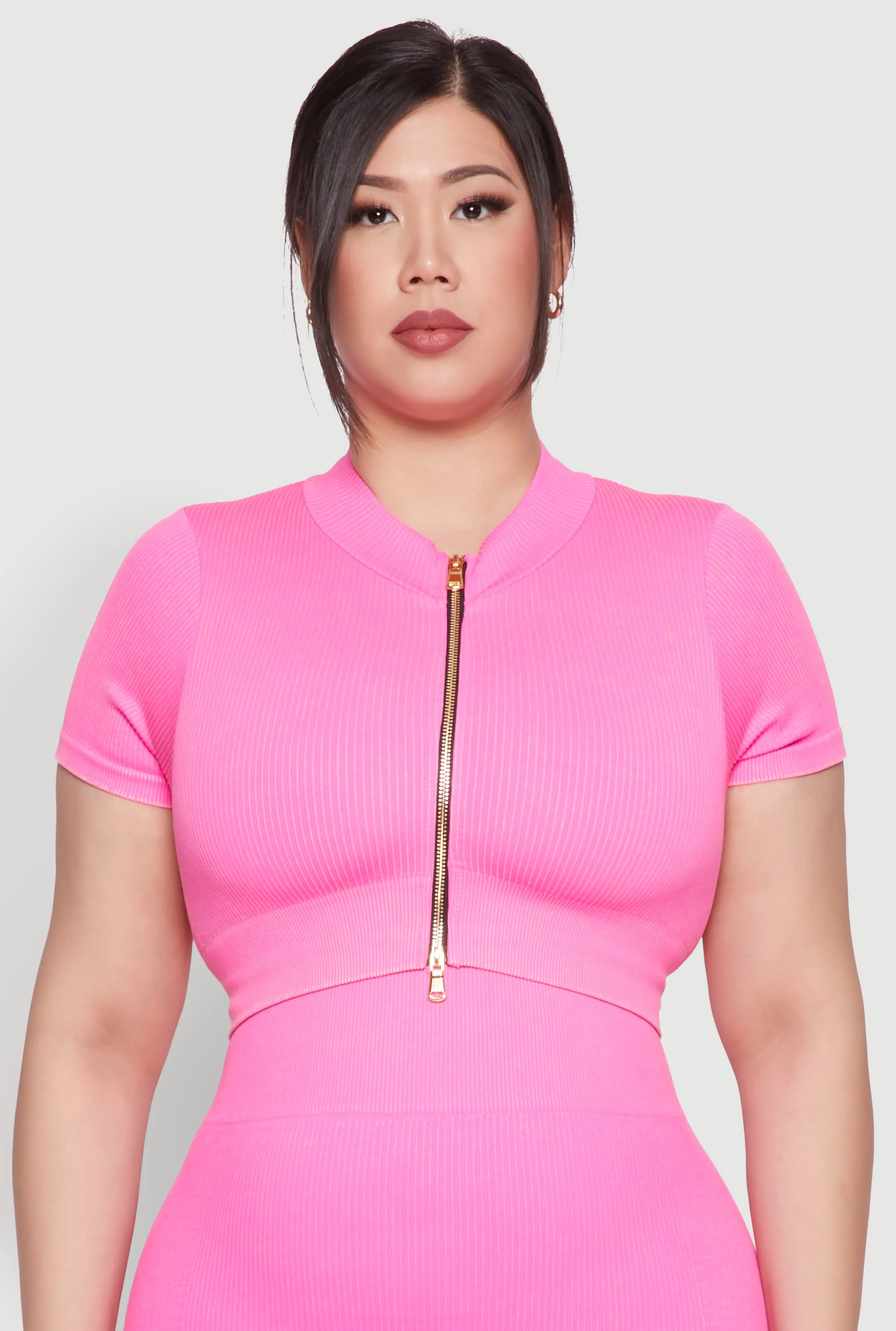 Plus Size Daisy Mineral Wash Seamless Zip Front Top sold by Rainbow