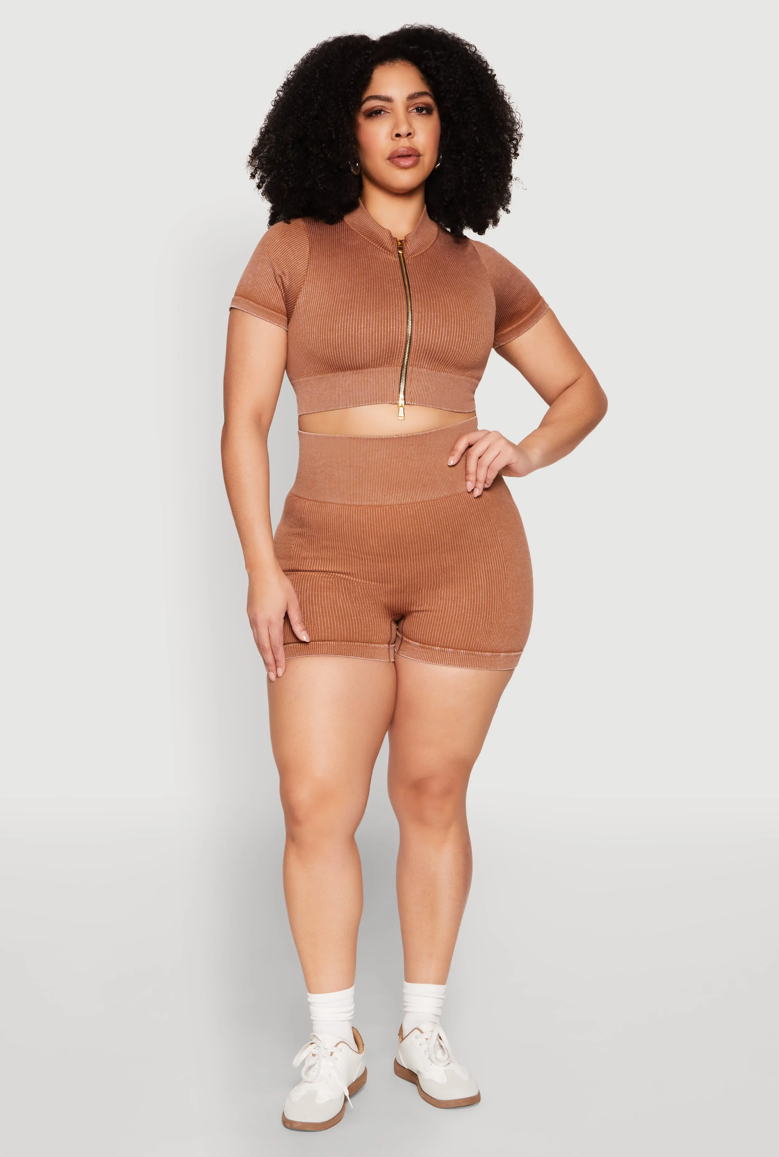 Plus Size Daisy Mineral Wash Seamless Zip Front Top sold by Rainbow product image thumbnail 3