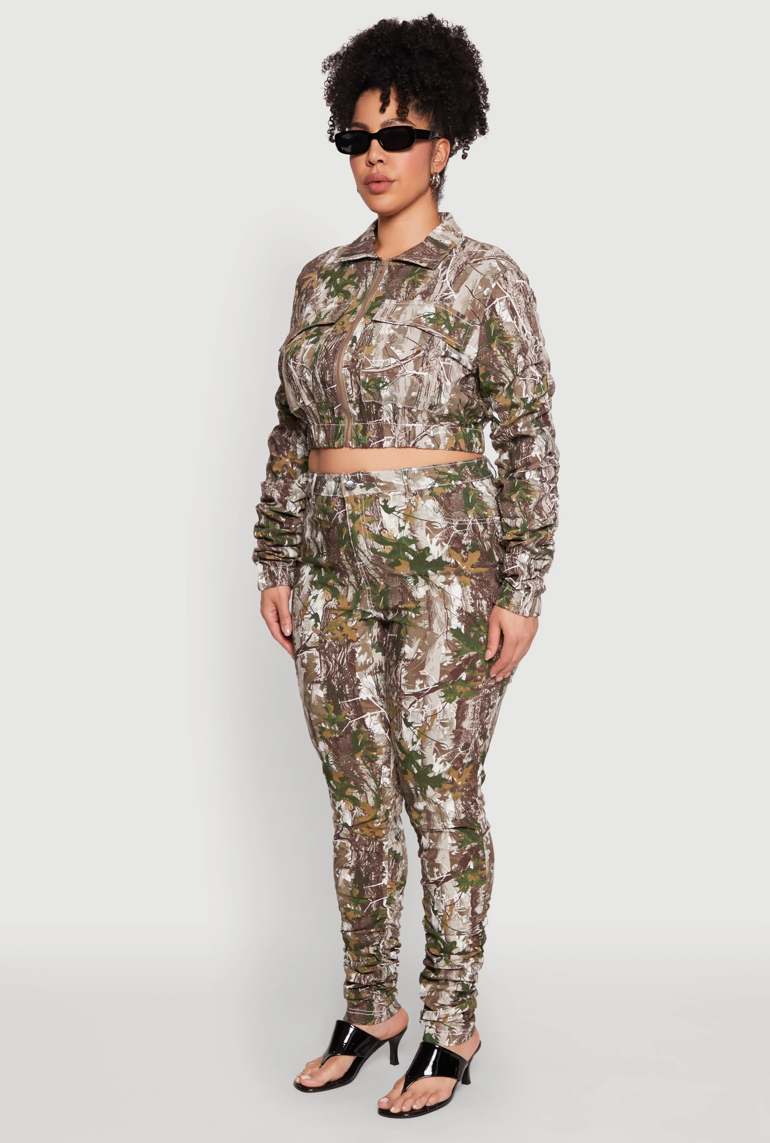 Plus Size Graphic Print Ruched Sleeve Cropped Jacket sold by Rainbow product image thumbnail 5