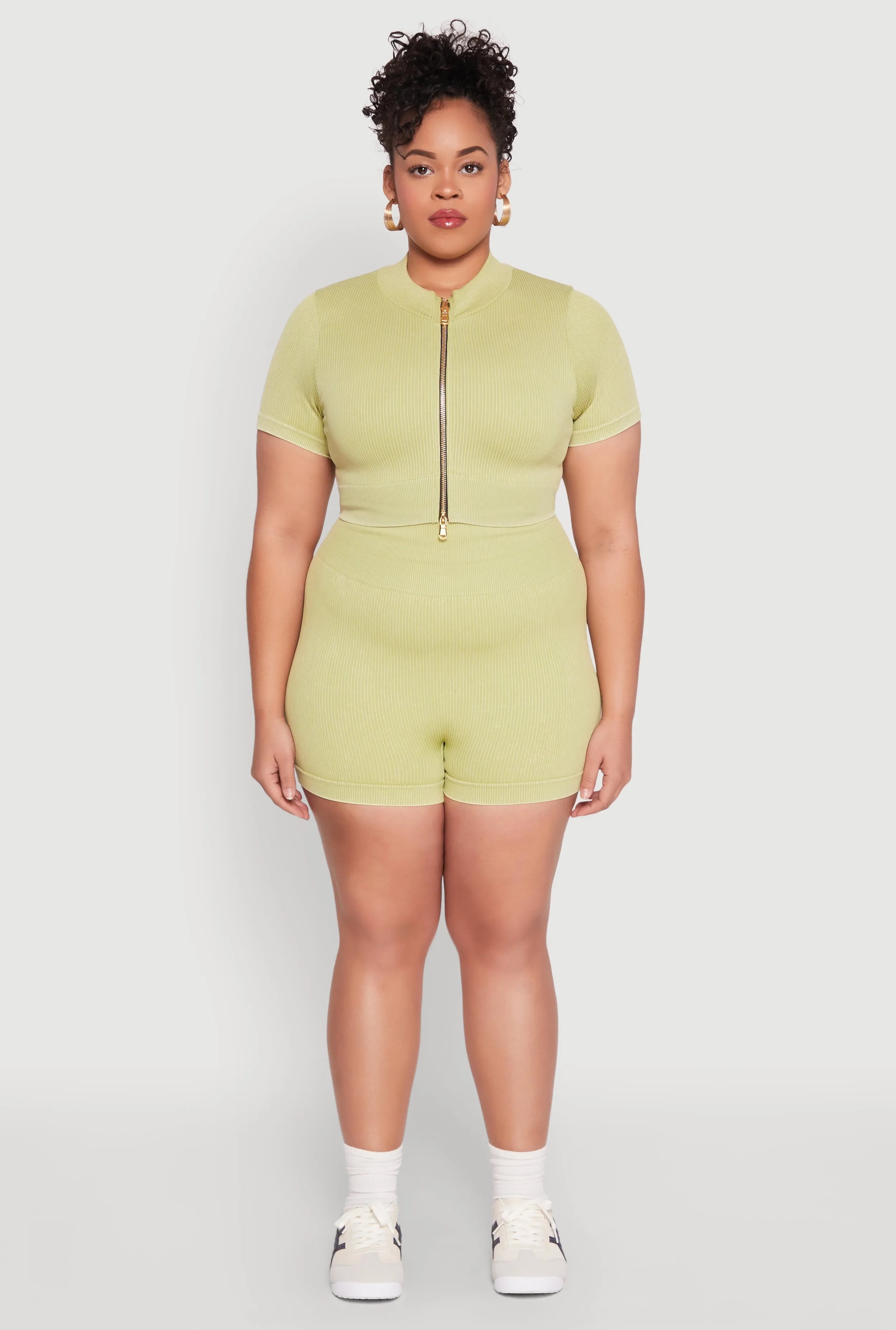 Plus Size Daisy Mineral Wash Seamless Zip Front Top sold by Rainbow product image thumbnail 3