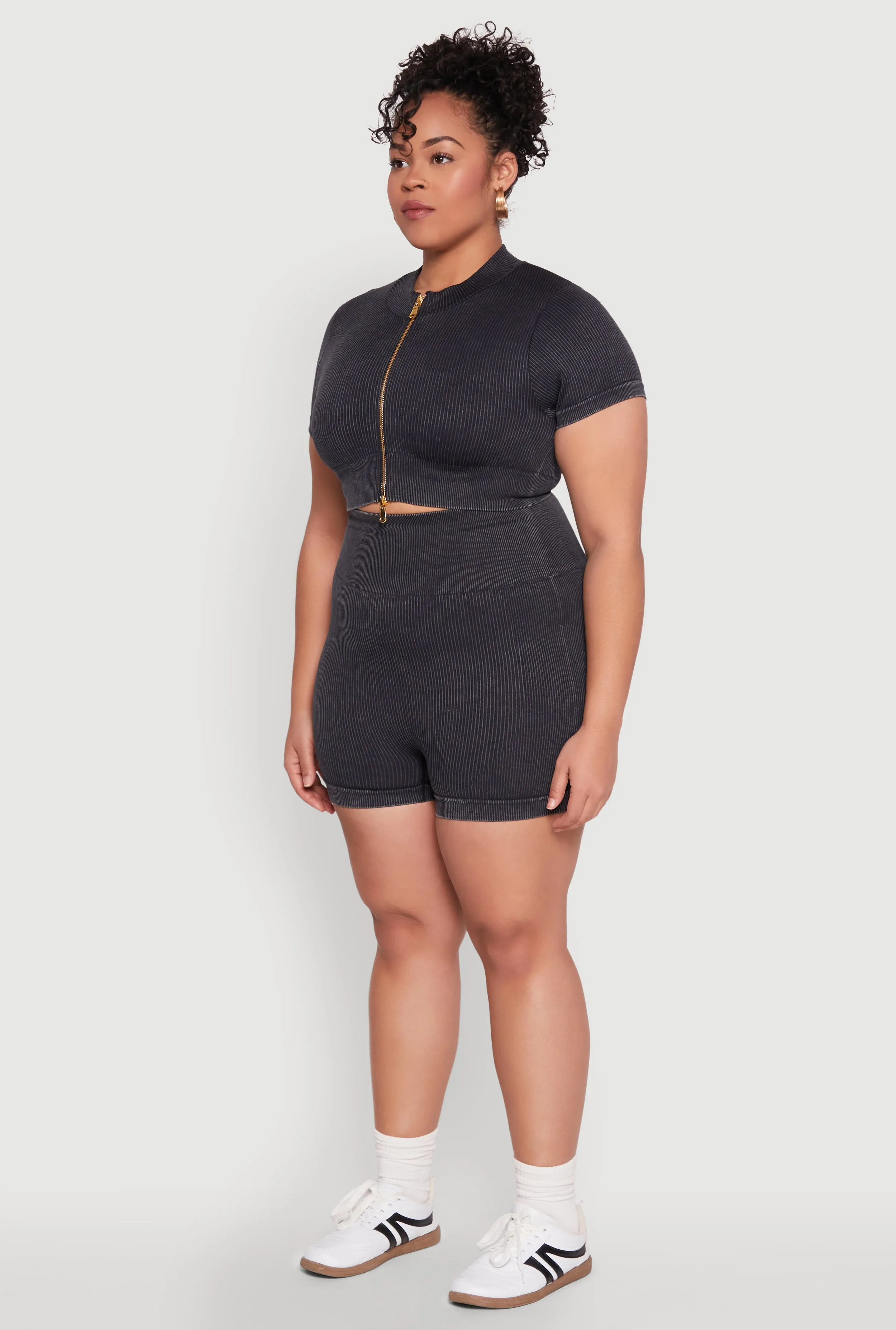 Plus Size Daisy Mineral Wash Seamless Zip Front Top sold by Rainbow product image thumbnail 5