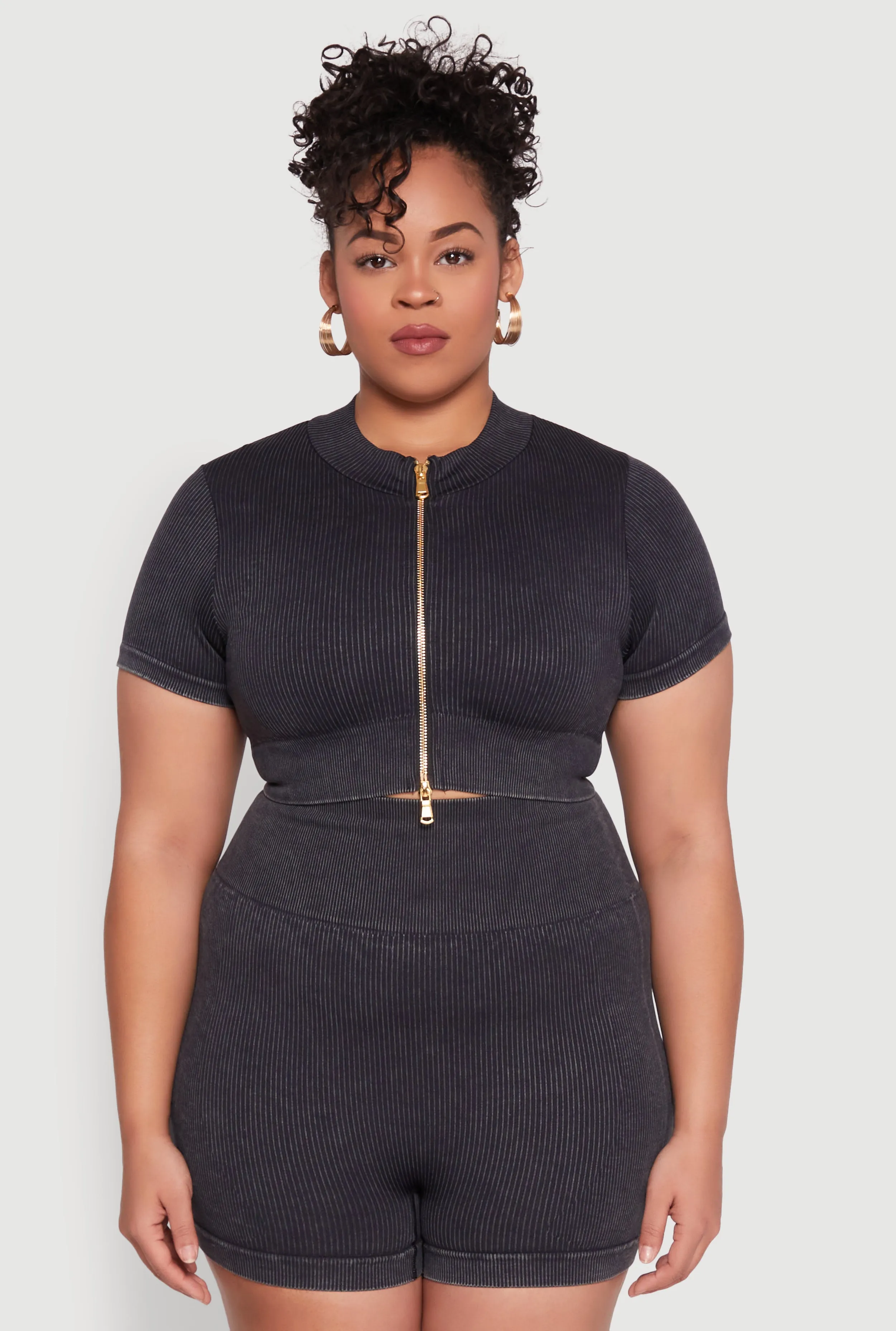 Plus Size Daisy Mineral Wash Seamless Zip Front Top sold by Rainbow