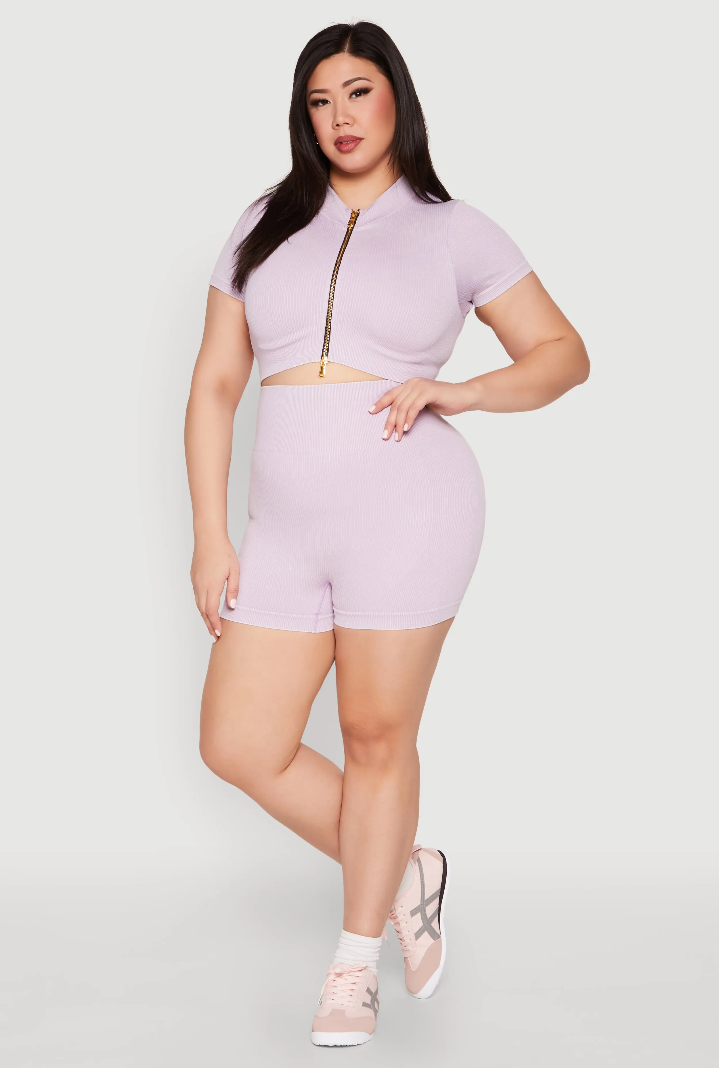 Plus Size Daisy Mineral Wash Seamless Bike Shorts sold by Rainbow product image thumbnail 2