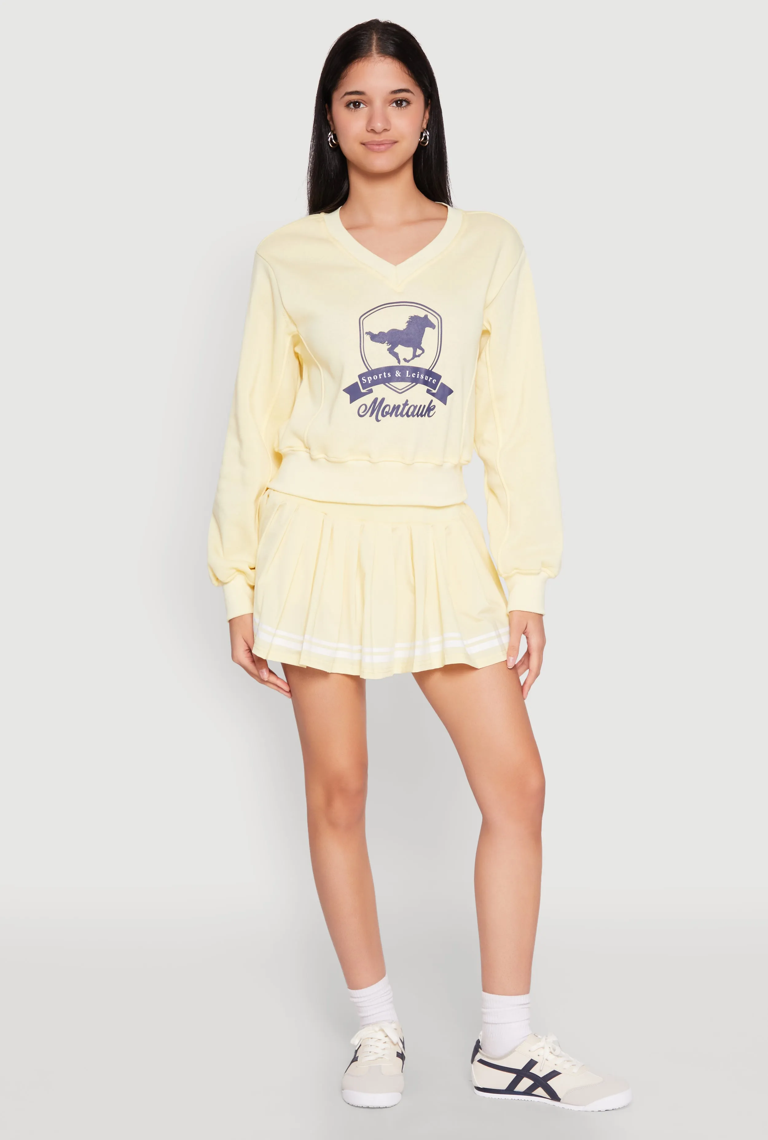 V Neck Printed Pattern Sweatshirt sold by Rainbow product image thumbnail 2