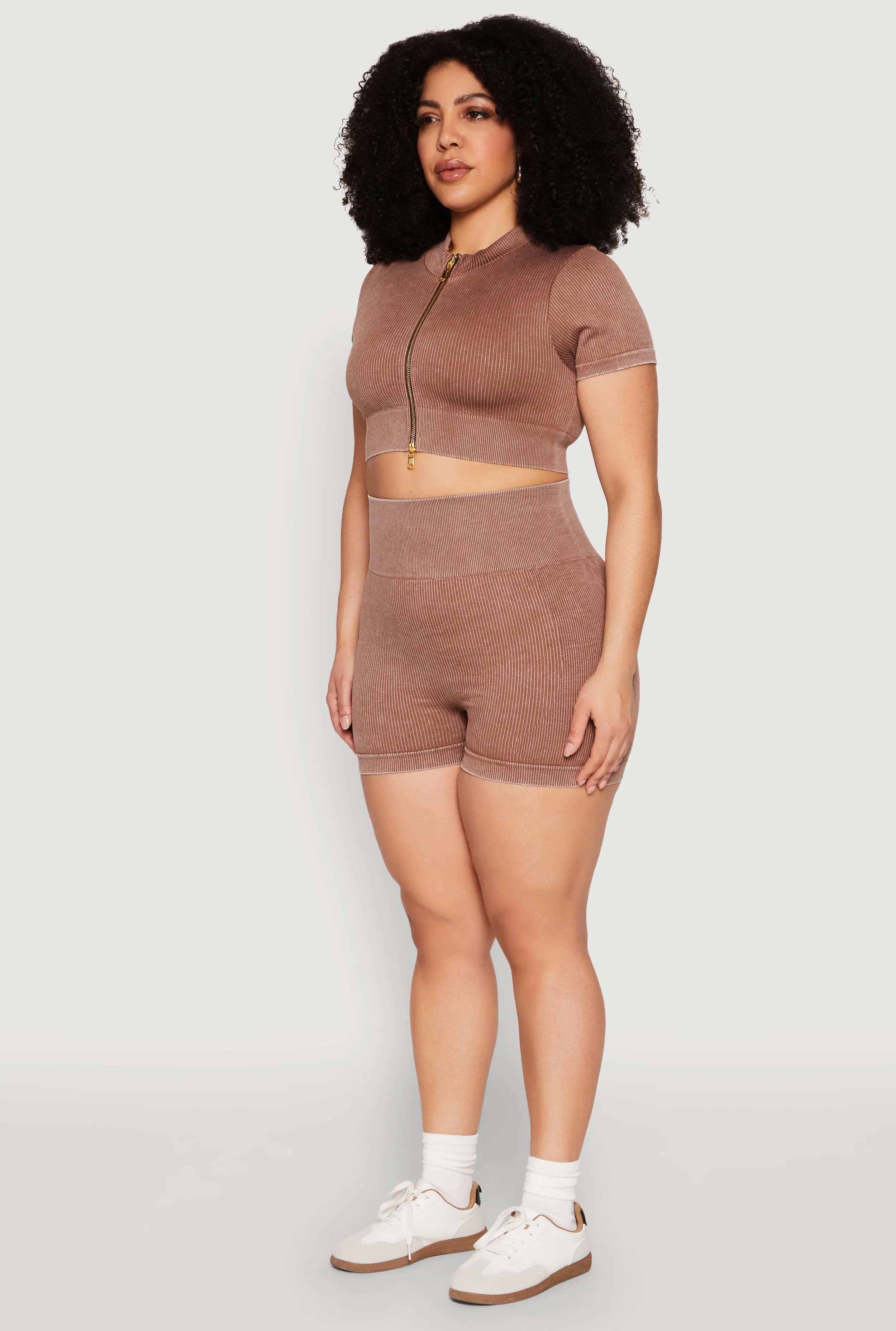 Plus Size Daisy Mineral Wash Seamless Zip Front Top sold by Rainbow product image thumbnail 5